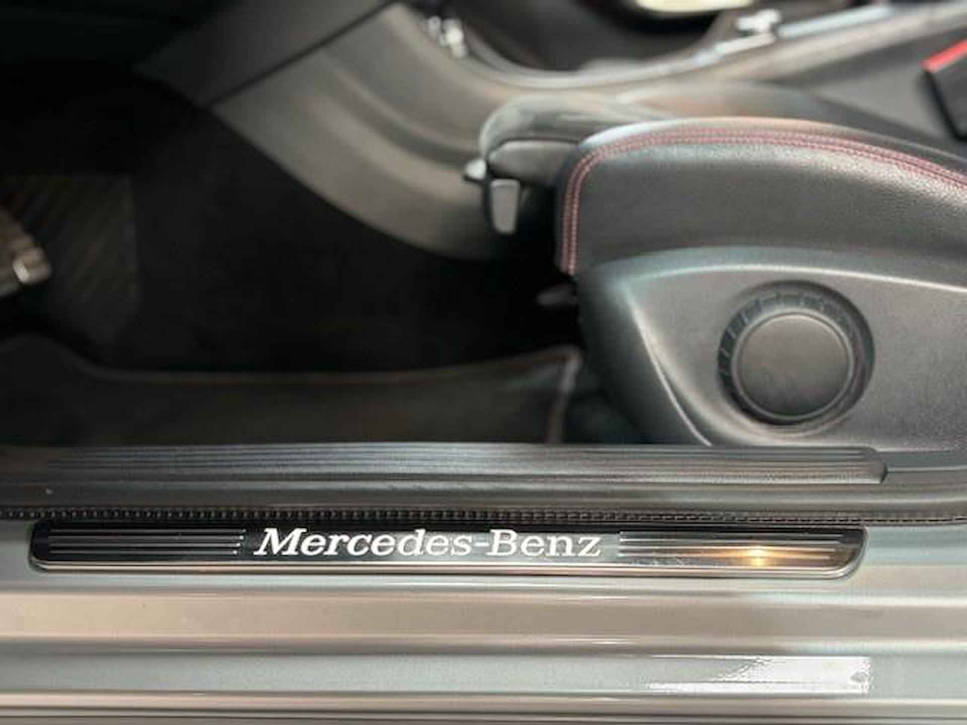 Mercedes-Benz CLA-klasse 180 Ambition AMG | Panoramadak | Apple car play | NL geleverd - 16/24