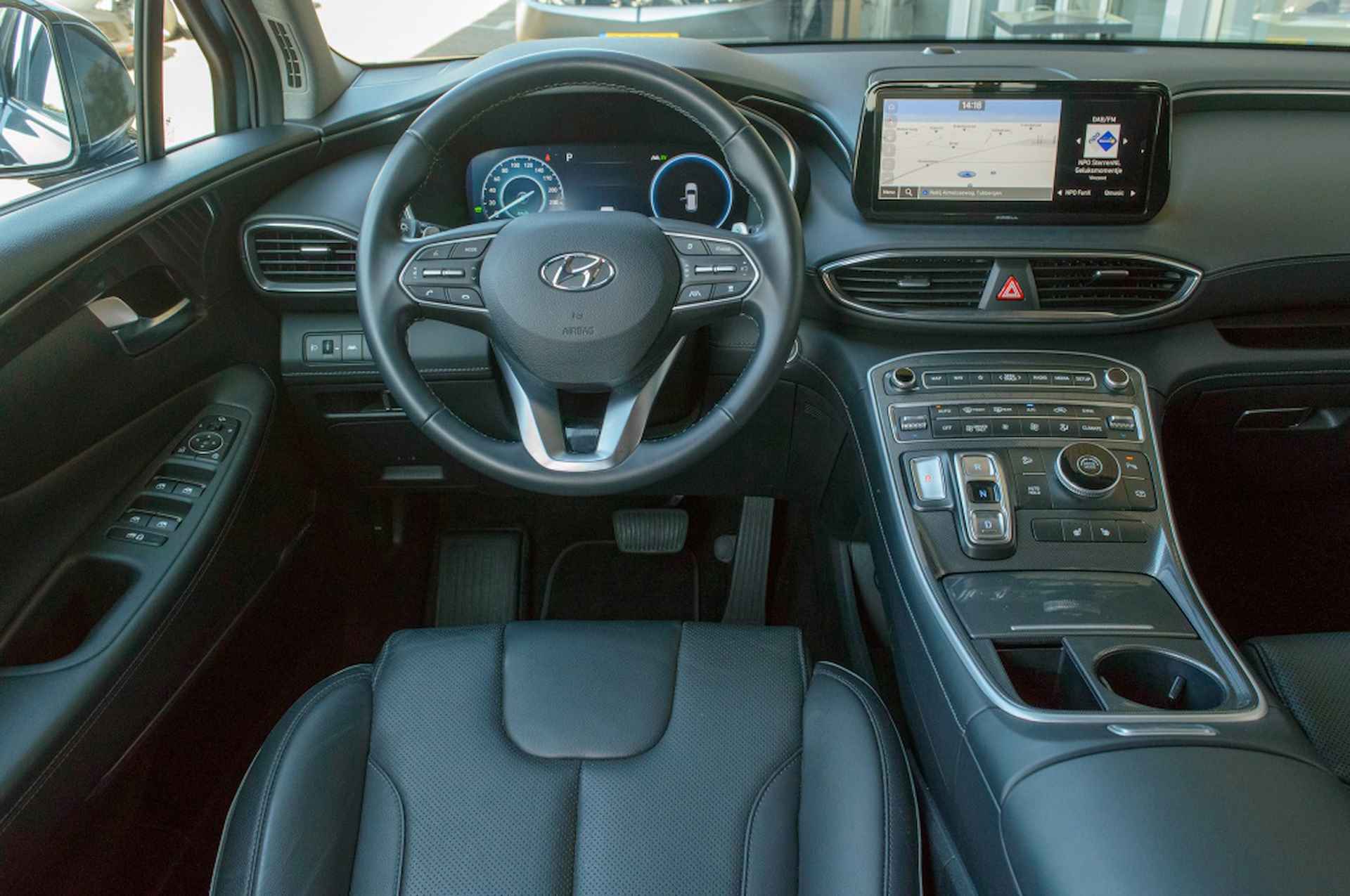Hyundai Santa Fe 1.6 T-GDI HEV Comfort Smart | Leder | Trekhaak | Navigatie - 3/45