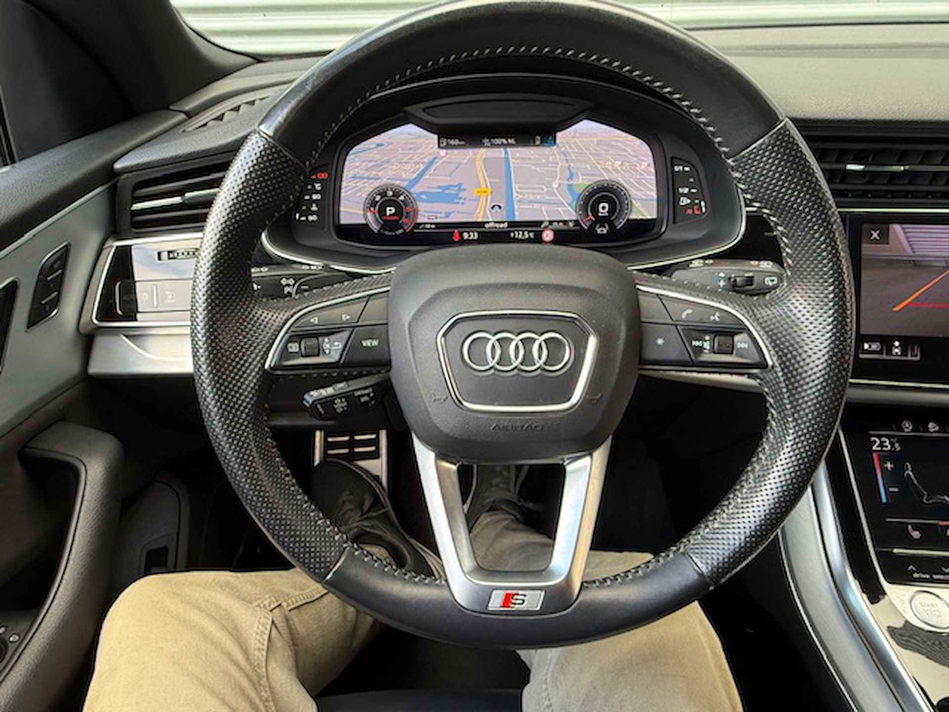 Audi Q8 50 TDI 3.0-V6 286pk quattro Pro Line Plus Automaat BTW Clima Cruise Navi Camera Panoramadak Sfeer Leder 22"LMV - 19/38