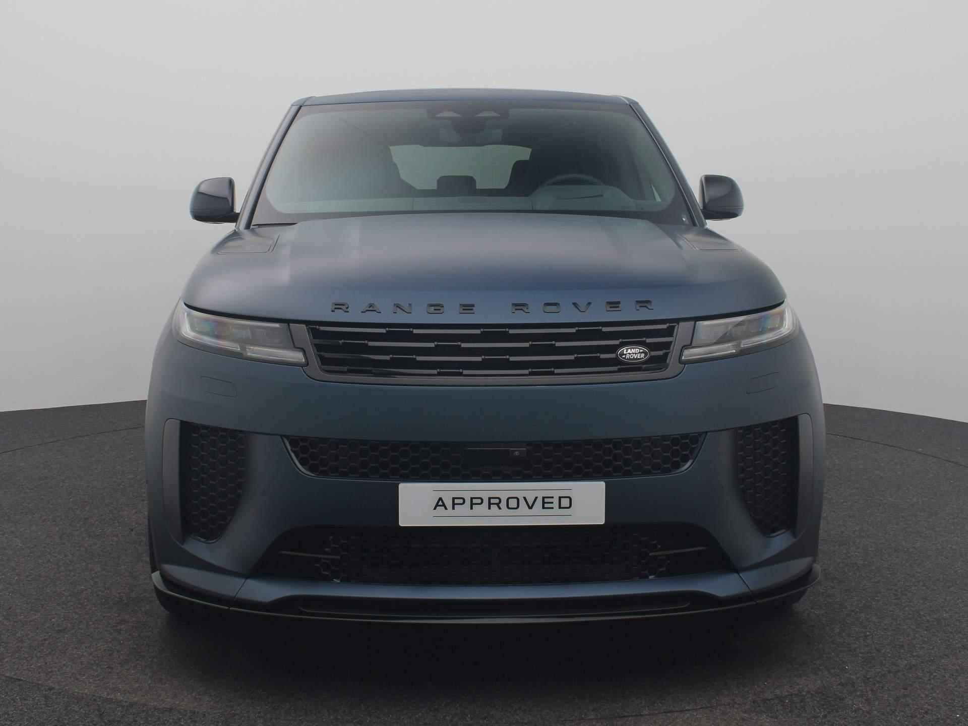 Land Rover Range Rover Sport 4.4 P635 SV Edition Two | Nieuw | 635PK | Nebula Satin Blue | Keramische remmen | Koelkast | 4-Wielsturing | Carbon pack | Trekhaak - 4/52