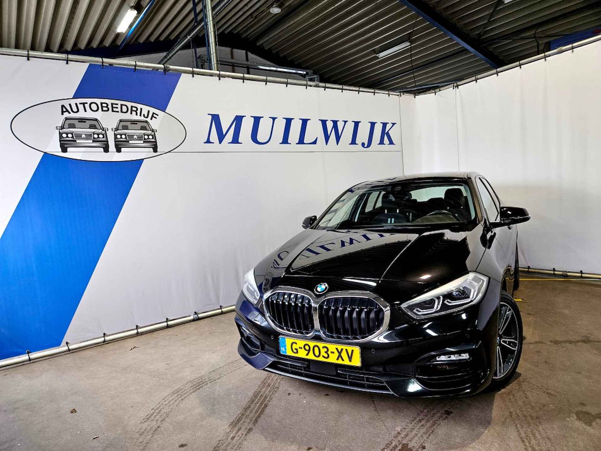 BMW 1-serie 118i Executive Edition / Navi / Full LED / NL Auto - 4/42