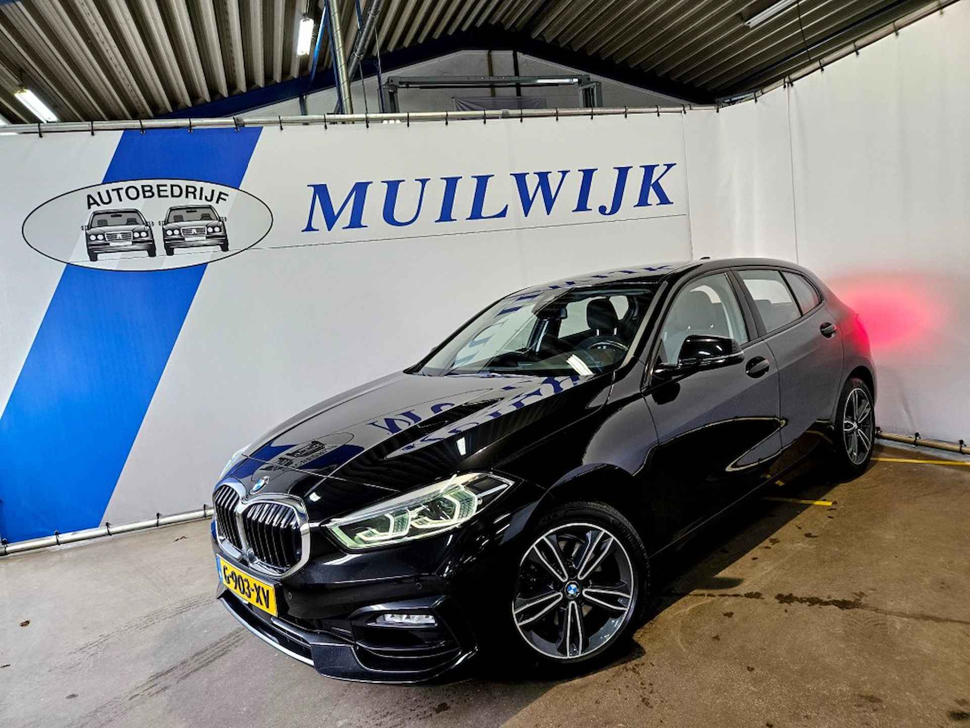 BMW 1-serie 118i Executive Edition / Navi / Full LED / NL Auto - 8/42