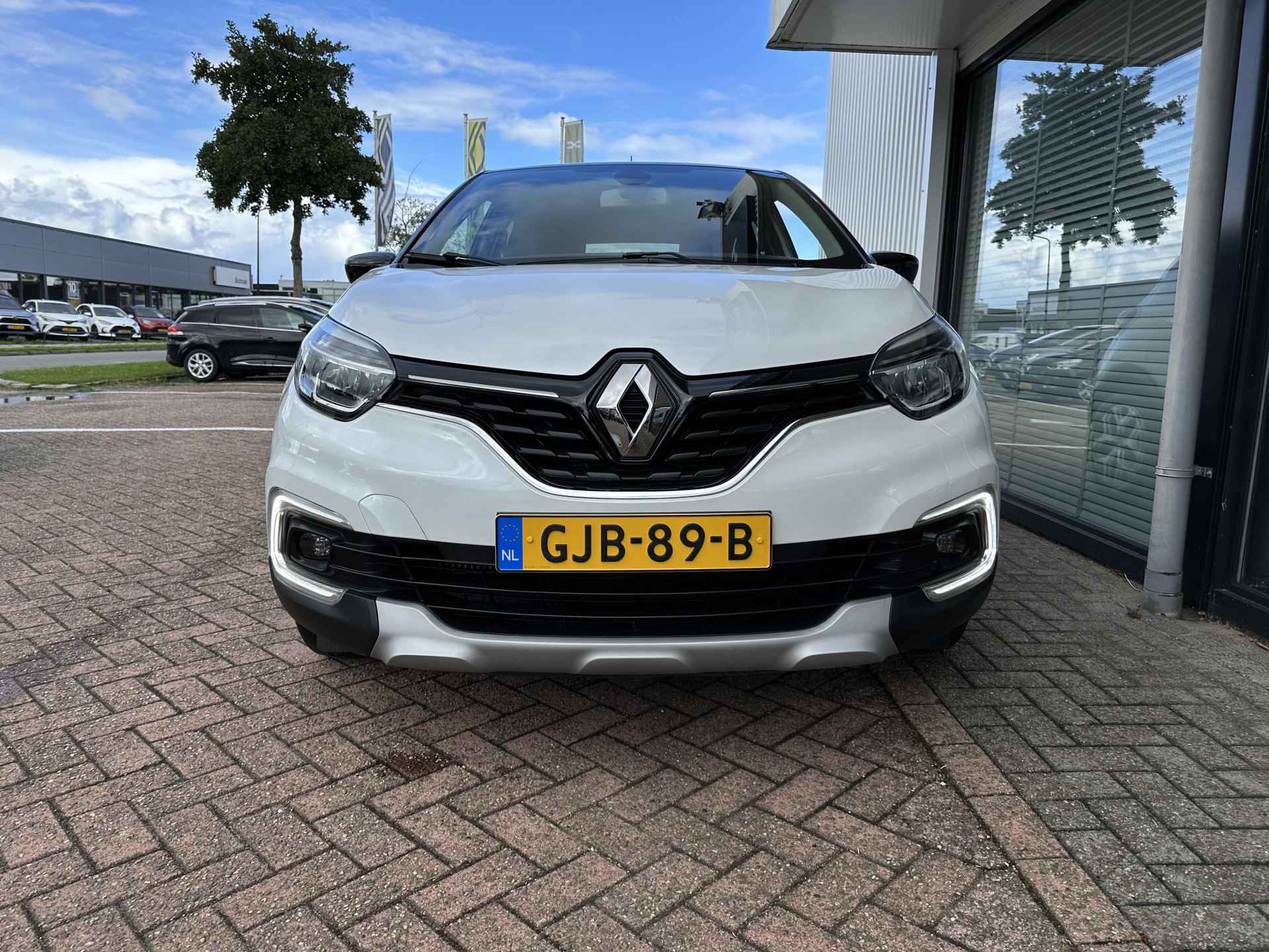 Renault Captur fase2 Intens Tce 150 EDC automaat | weinig km's! | 1e eigenaar | Renault dealer onderhouden | tijdelijk gratis Top Afleverpakket twv Eur 695 - 3/41