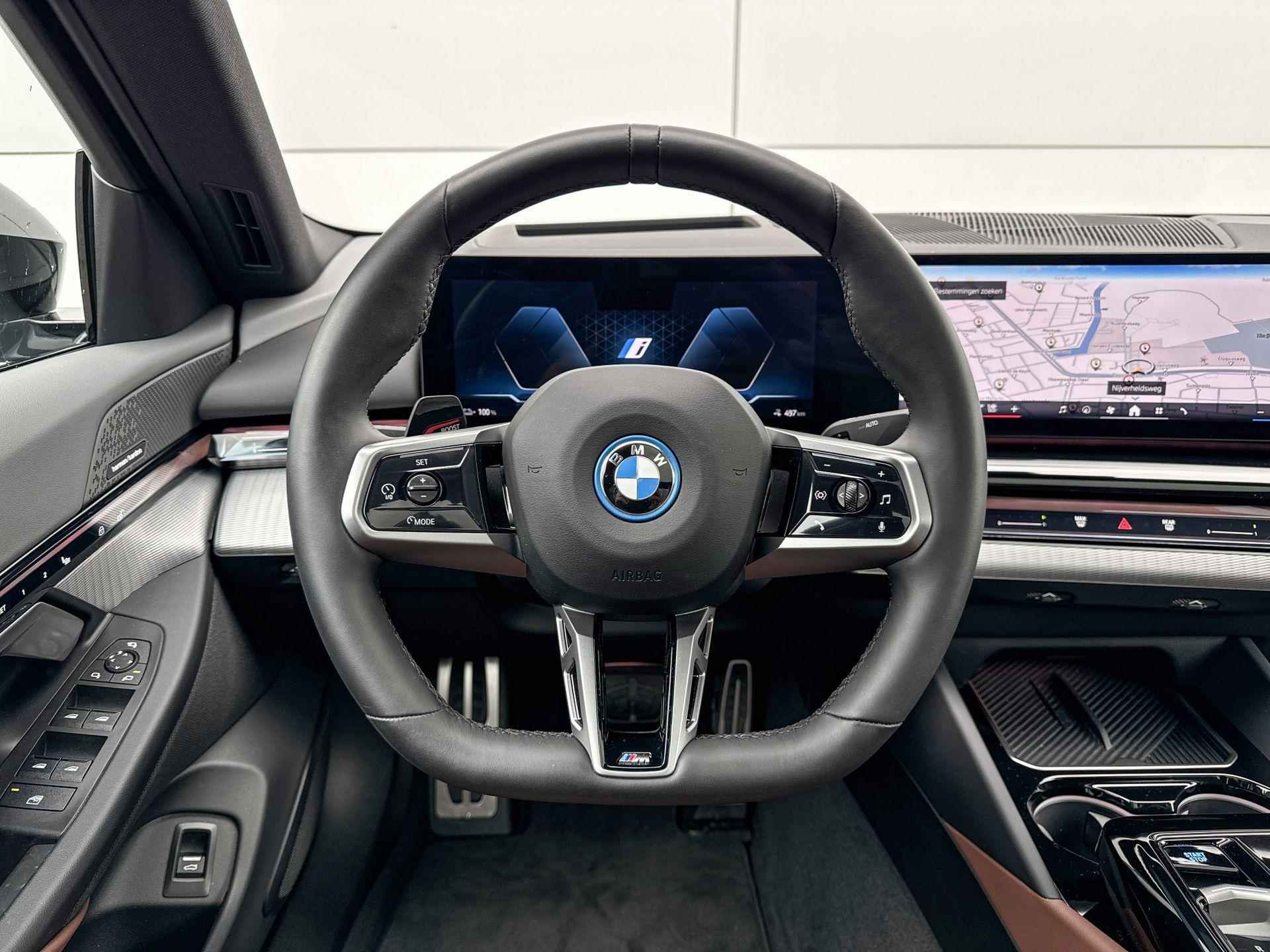 BMW i5 Sedan eDrive40 84 kWh | M Sport | Glazen Panoramadak | Stoelventilatie | Harman Kardon - 12/29