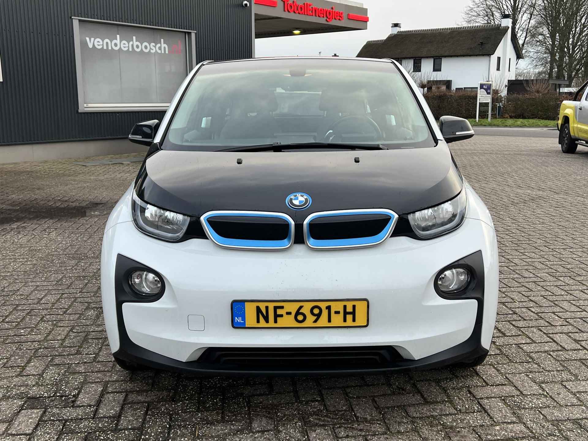 BMW i3 High Voltage Edition 94Ah 33 kWh 170pk | Stoelverwarming - 25/31