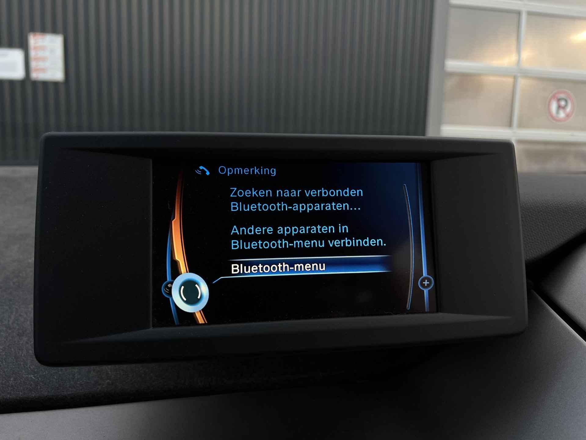 BMW i3 High Voltage Edition 94Ah 33 kWh 170pk | Stoelverwarming - 28/31