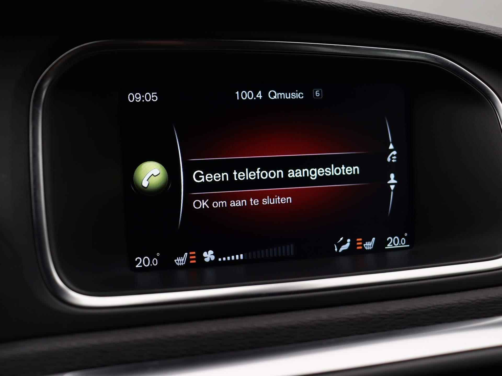 Volvo V40 120 T2 R-Design | Stoelverwarming | Trekhaak | Parkeersensoren achter | Climate control | Elektrisch verwarmbaar voorruit  | - 33/50