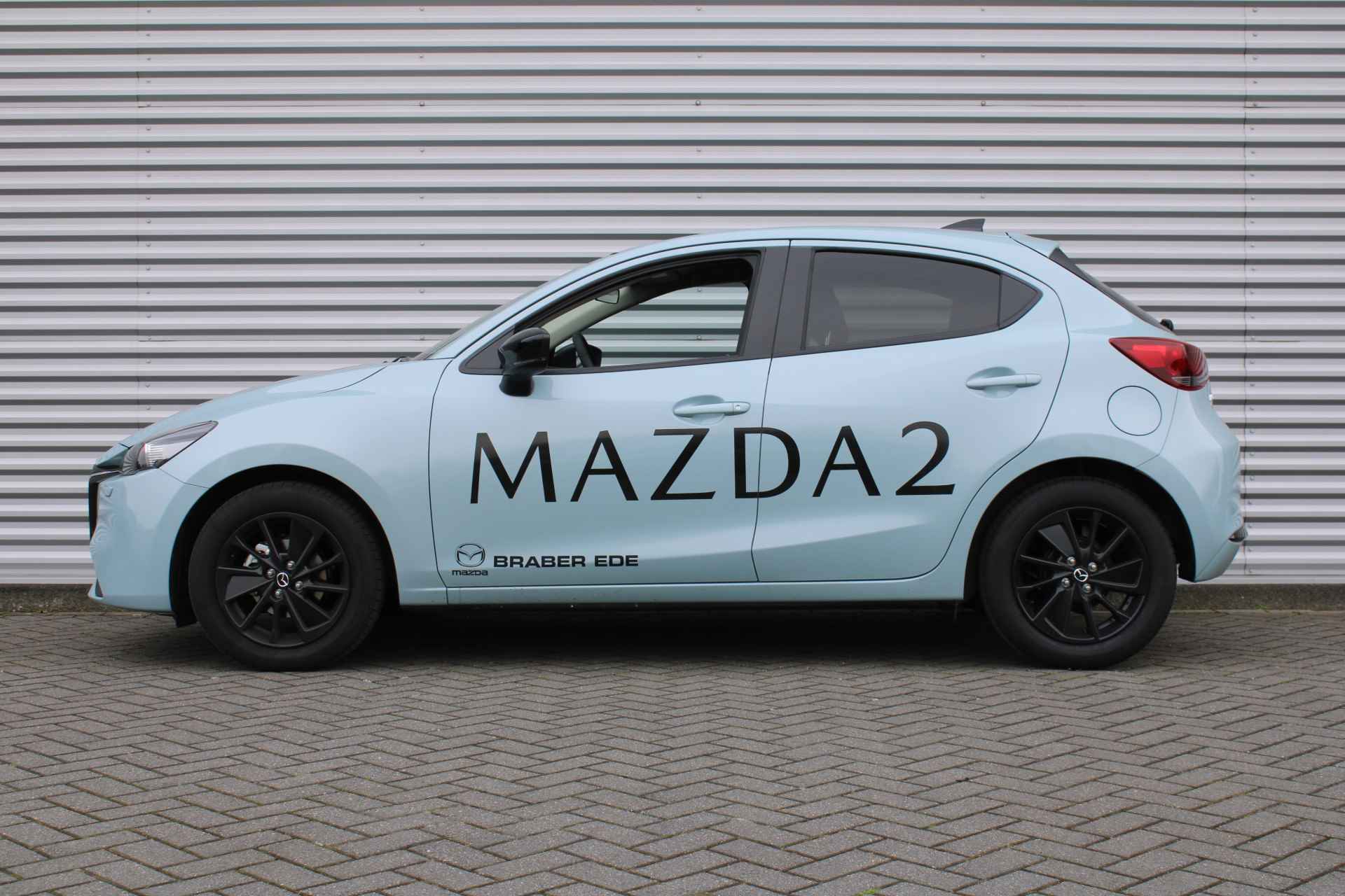 Mazda 2 1.5 e-SkyActiv-G 90 Homura | Apple carplay/ Android auto | Camera | 16" LM | - 8/32