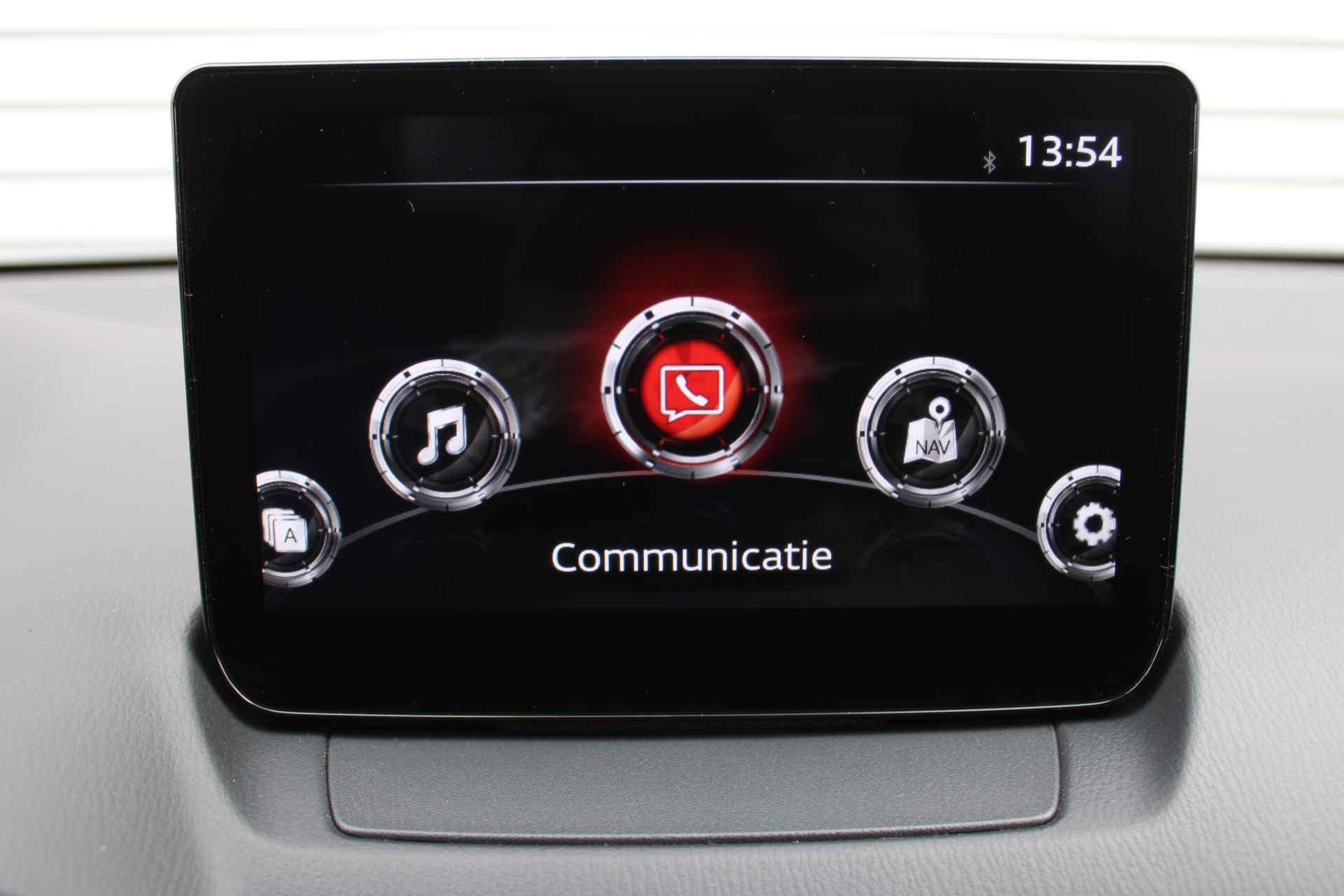Mazda 2 1.5 e-SkyActiv-G 90 Homura | Apple carplay/ Android auto | Camera | 16" LM | - 19/32
