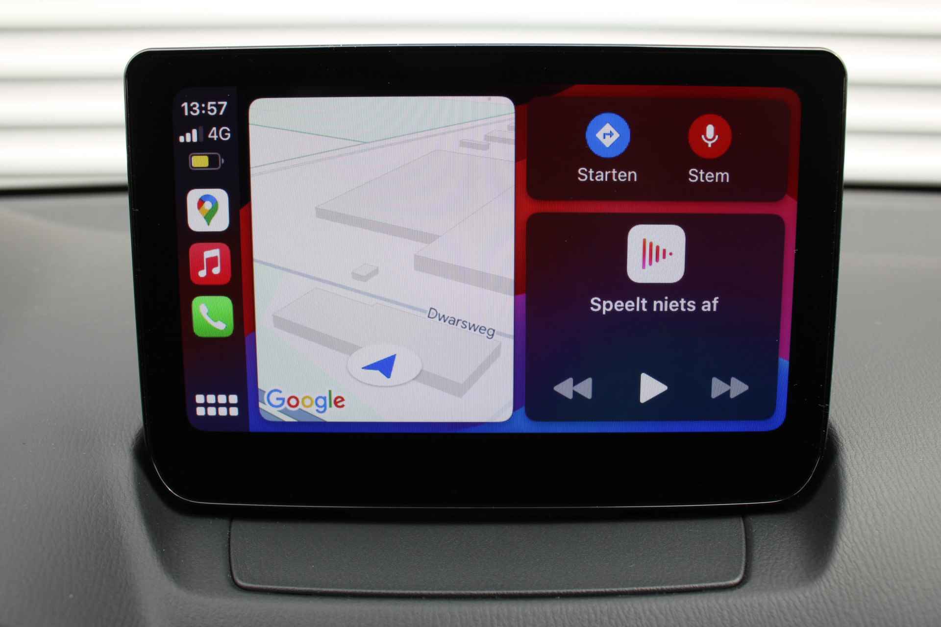 Mazda 2 1.5 e-SkyActiv-G 90 Homura | Apple carplay/ Android auto | Camera | 16" LM | - 20/32