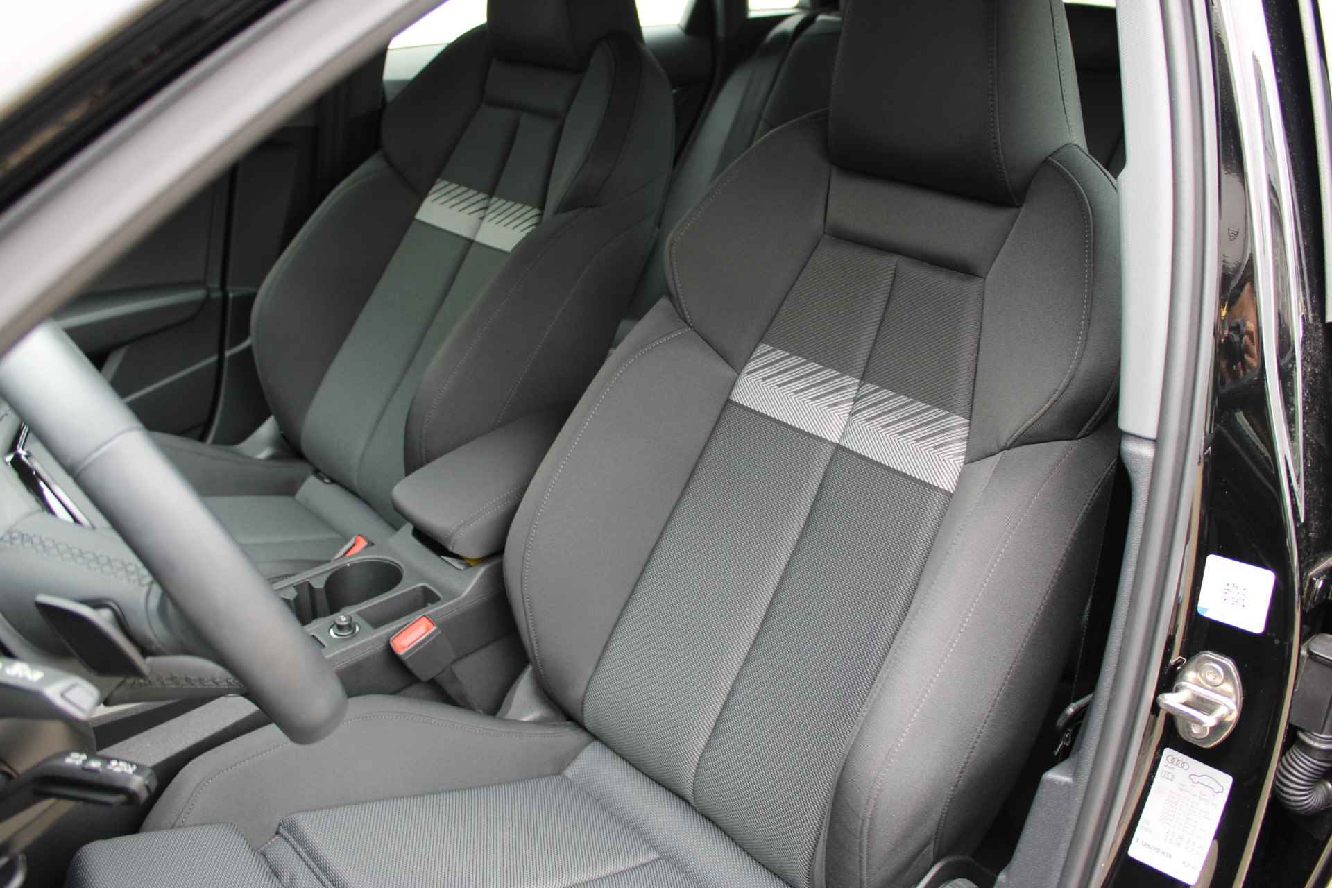 Audi A3 Sportback 30 TFSI 110PK Automaat Advanced edition | Sportstoelen | Navigatie | Climate Control | Led Koplampen | Cruise Control - 14/49