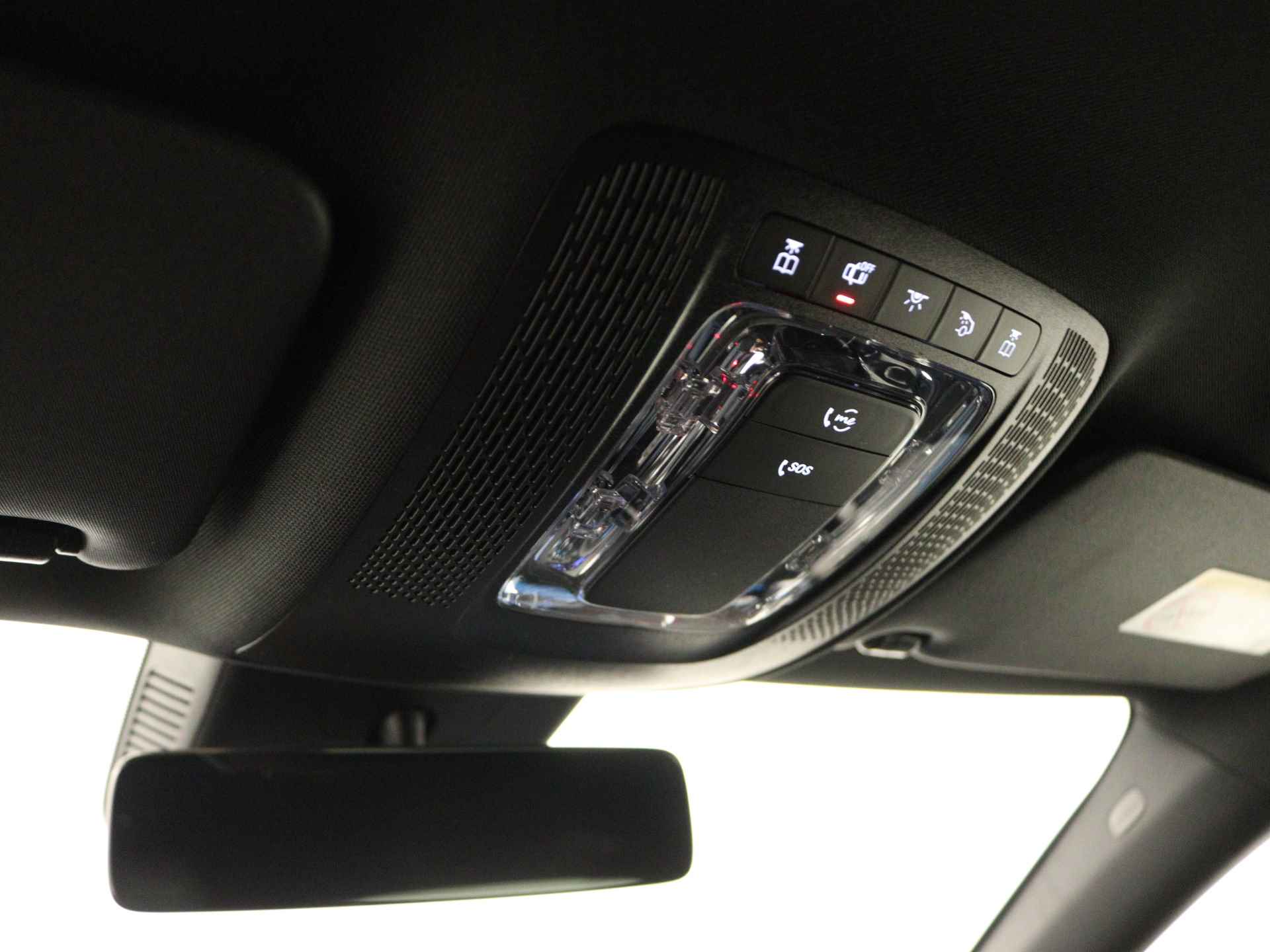 Mercedes-Benz CLA-Klasse Shooting Brake 180 AMG Line 5 spaaks lichtmetalen velgen| navigatie | MBUX wide screen | Dodehoekassistent | Smartphone integratie | Nightpakket | Sfeerverlichting | Parkeerpakket met achteruitrijcamera | Draadloos oplaadsysteem voor Smartphone | - 29/41