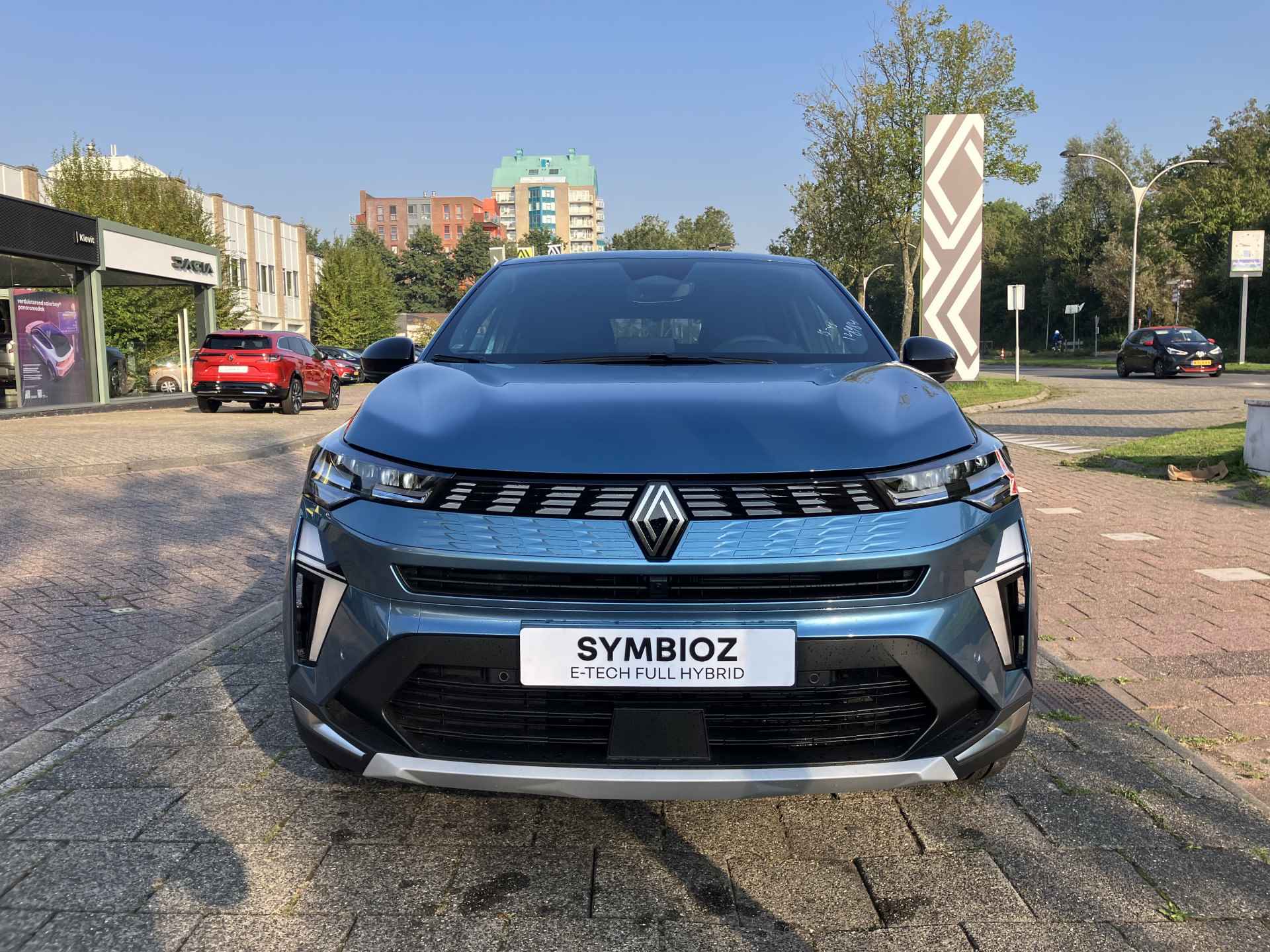 Renault Symbioz 1.6 E-Tech hybrid 145 iconic - 6/37