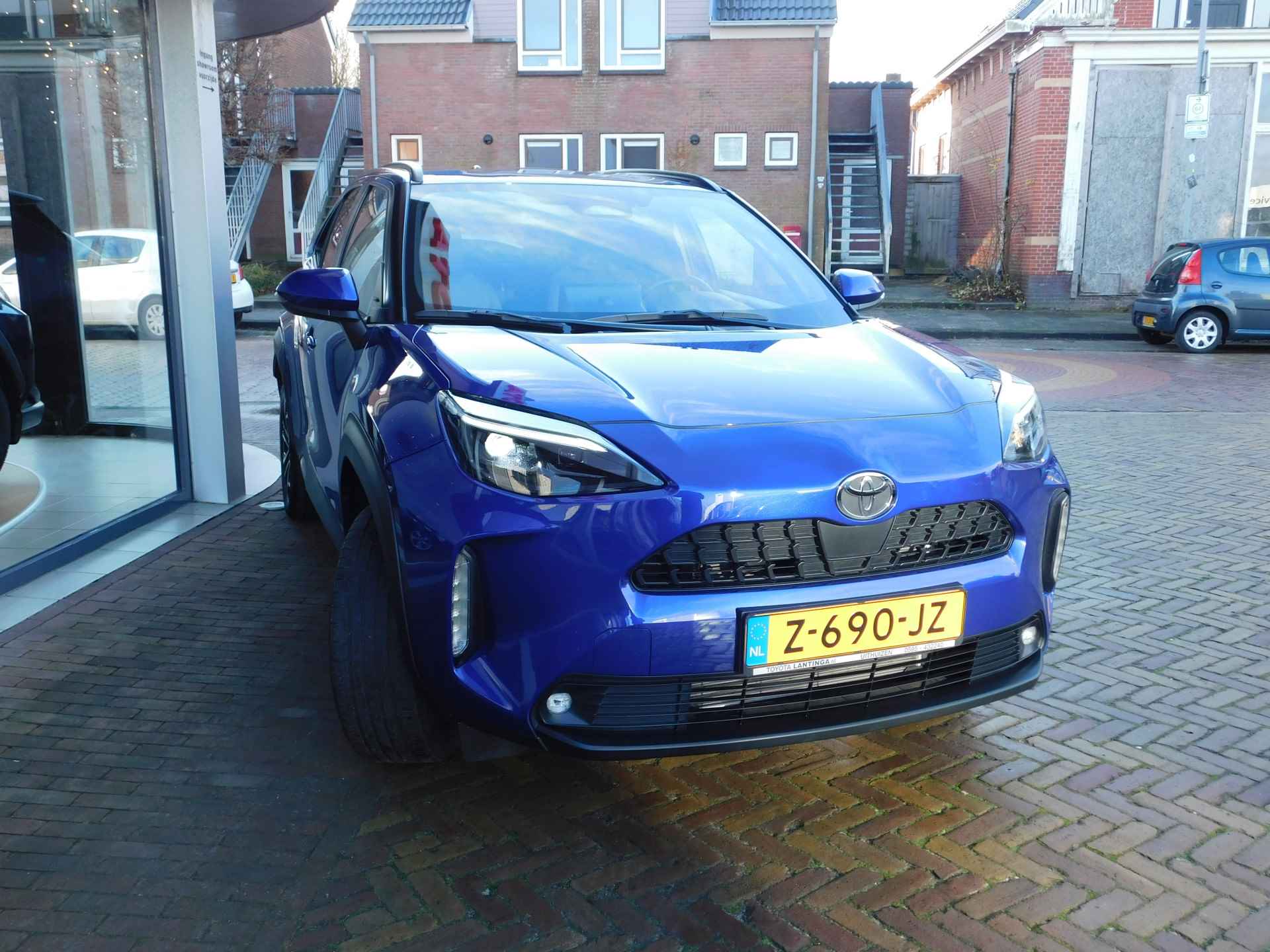 Toyota Yaris Cross 1.5 Hybrid 115 First Edition | Led verlichting | Grootlicht assistent | - 12/50