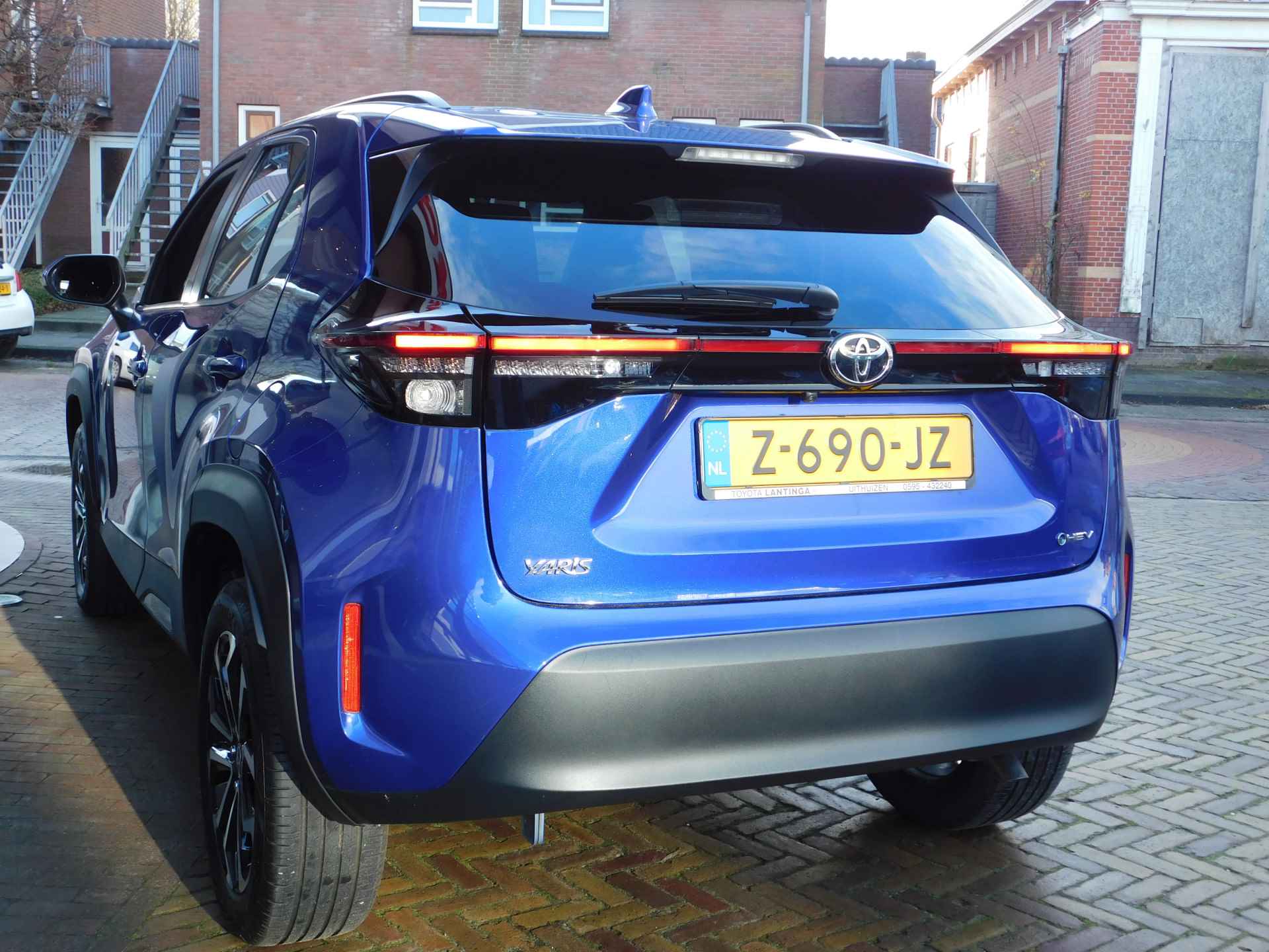 Toyota Yaris Cross 1.5 Hybrid 115 First Edition | Led verlichting | Grootlicht assistent | - 40/50