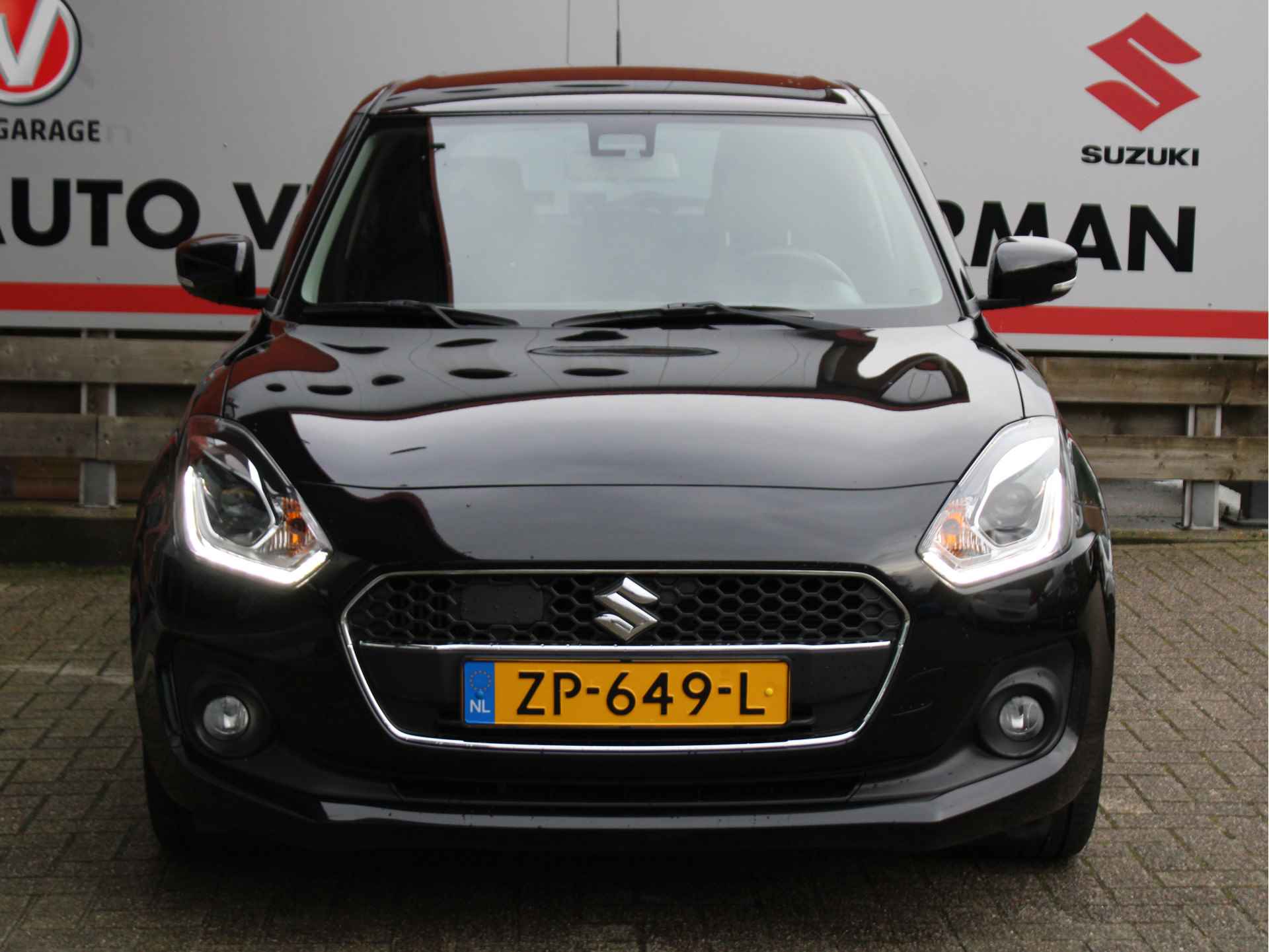 Suzuki Swift 1.0 Style 112PK Automaat Adaptieve Cruise en Climate Control, Carplay/Android Auto, Navigatie - 11/45