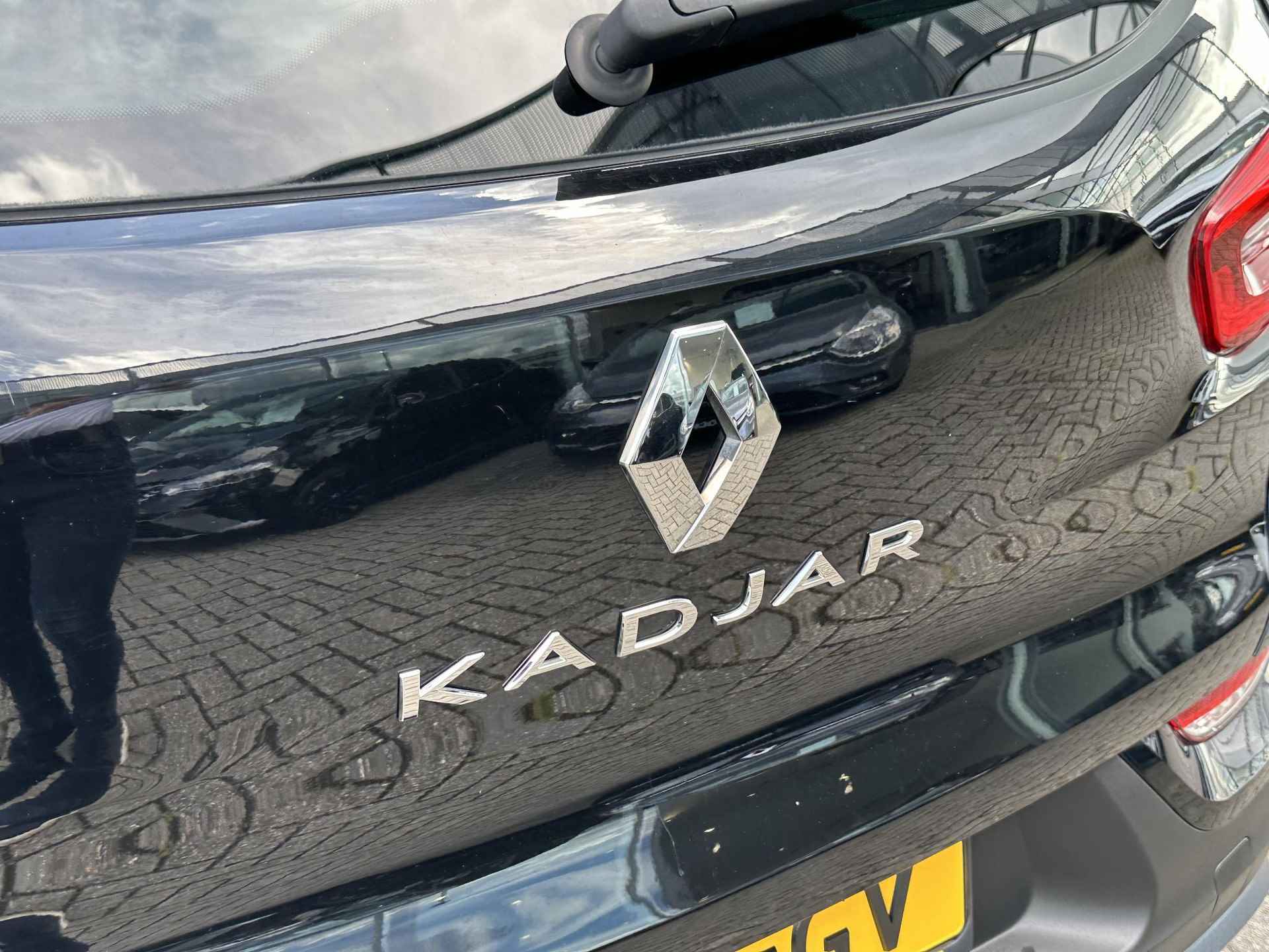 Renault Kadjar 1.3 TCe Intens | Automaat | Trekhaak | Leder | Elec. Stoelen | LED | A. Camera | Dealer Onderhouden! - 24/42