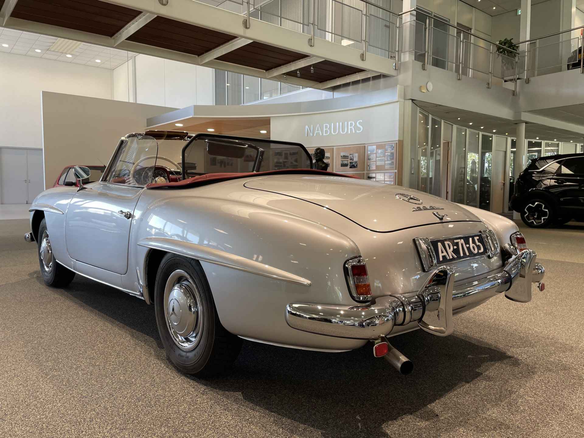 Mercedes-Benz SL-Klasse 190 Cabrio uit 1956, Volledig gerestaureerd - 4/13