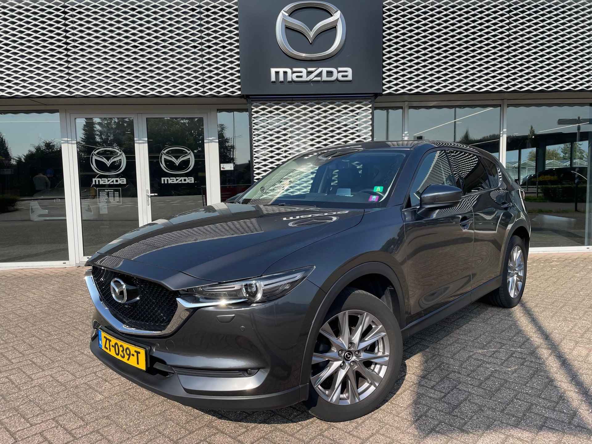 Mazda CX-5 2.0 SkyActiv-G 165 Business Luxury AUTOMAAT | WEGKLAPBARE TREKHAAK | SCHUIFKANTELDAK | STANDKACHEL | DEALERONDERHOUDEN | - 2/6