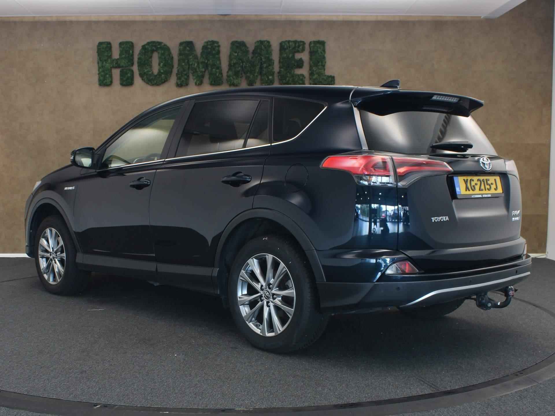 Toyota RAV4 2.5 Hybrid AWD Executive - VASTE TREKHAAK - 1650KG TREKGEWICHT - ALARM KLASSE 3 - LEDEREN BEKLEDING - RONDOMZICHT CAMERA - STUUR-/STOELVERWARMING - PDC VOOR EN ACHTER - 10/37