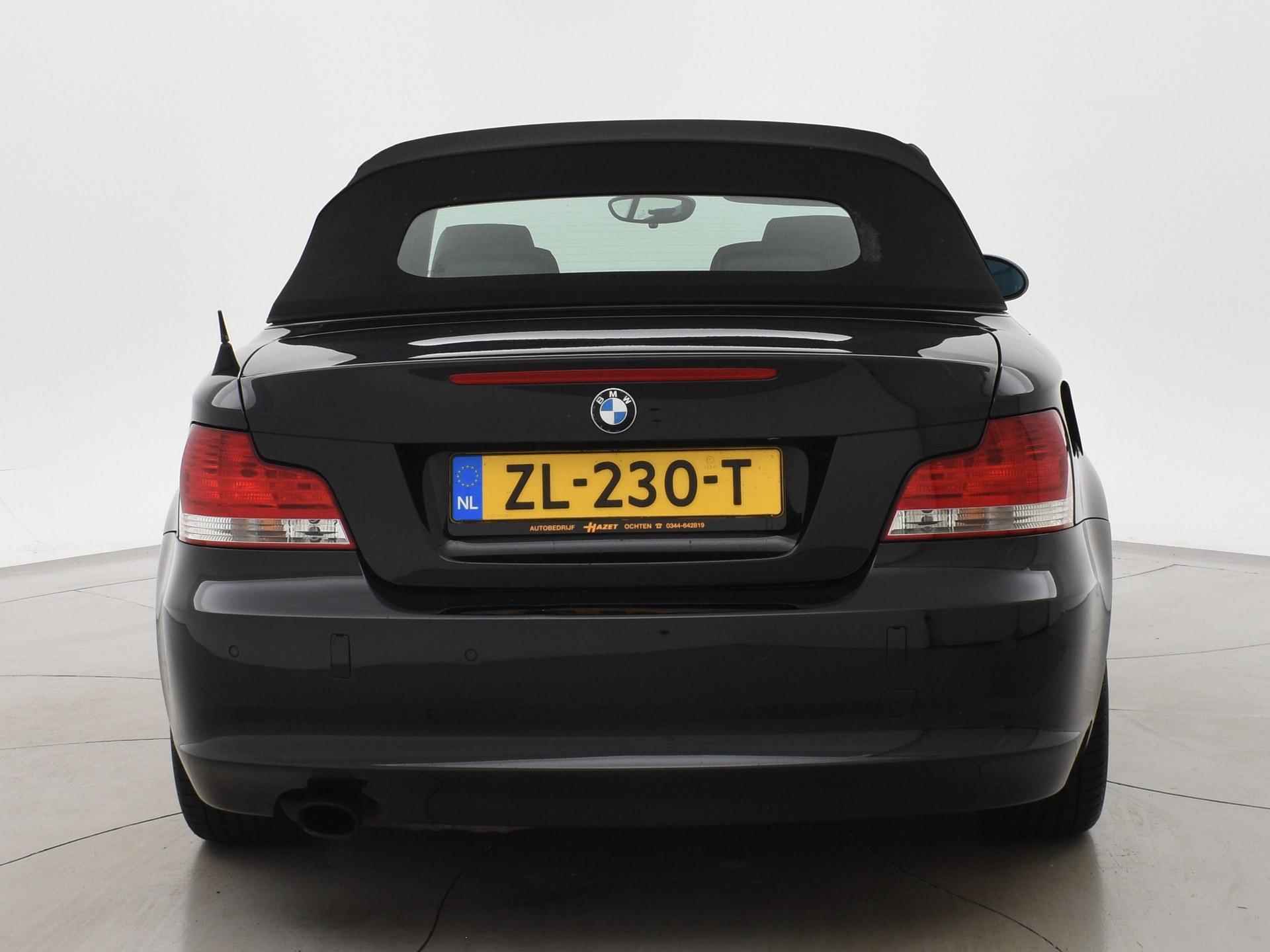 BMW 1-serie Cabrio 120i 170 PK + LEDER SPORTINT. / STOELVERW. / XENON / NAVIGATIE - 33/36