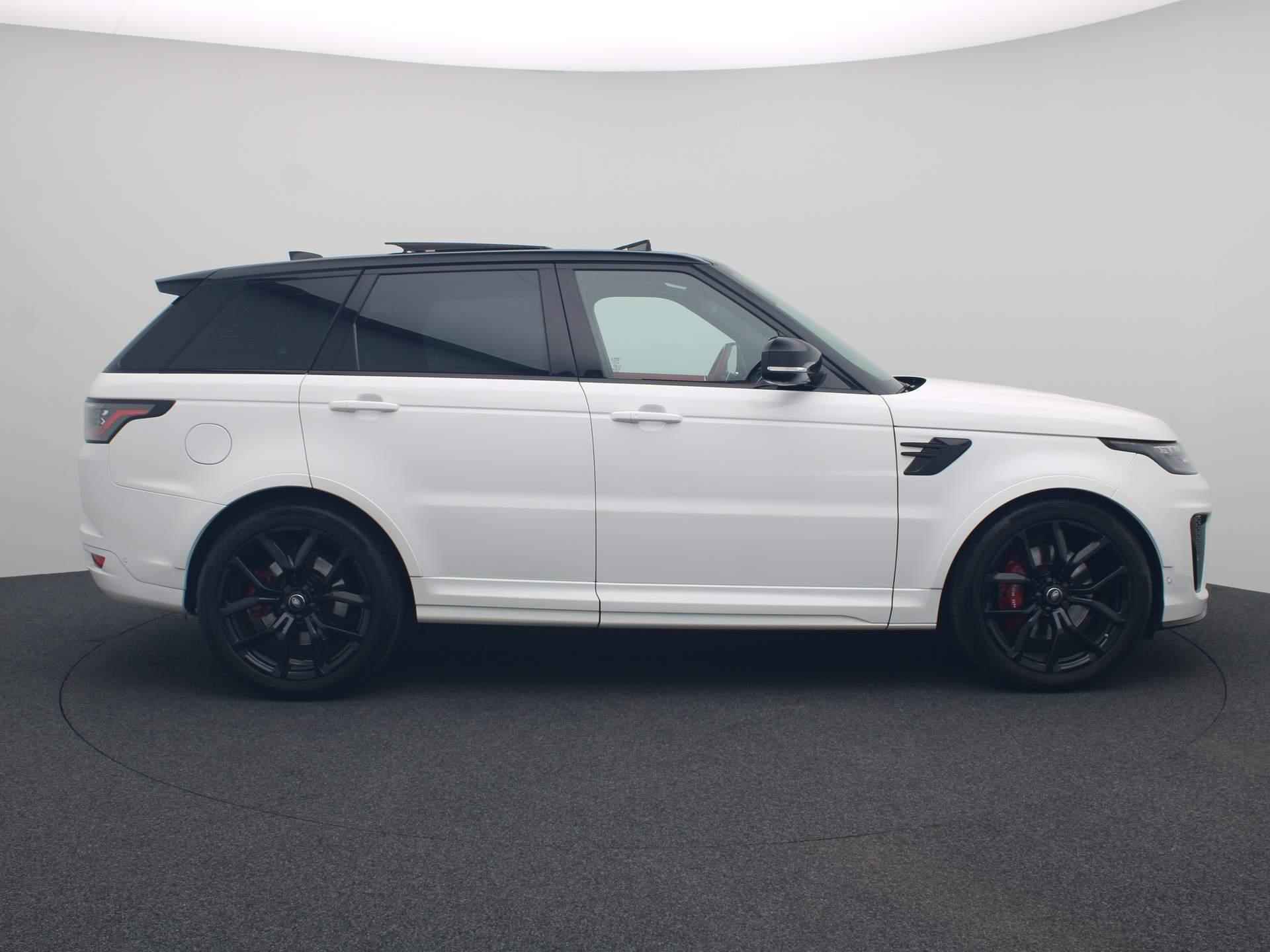 Land Rover Range Rover Sport 5.0 V8 Super Charged SVR | Head Up | Carbon | Adaptieve Cruise | 22 Inch | Sportuitlaat | - 9/62