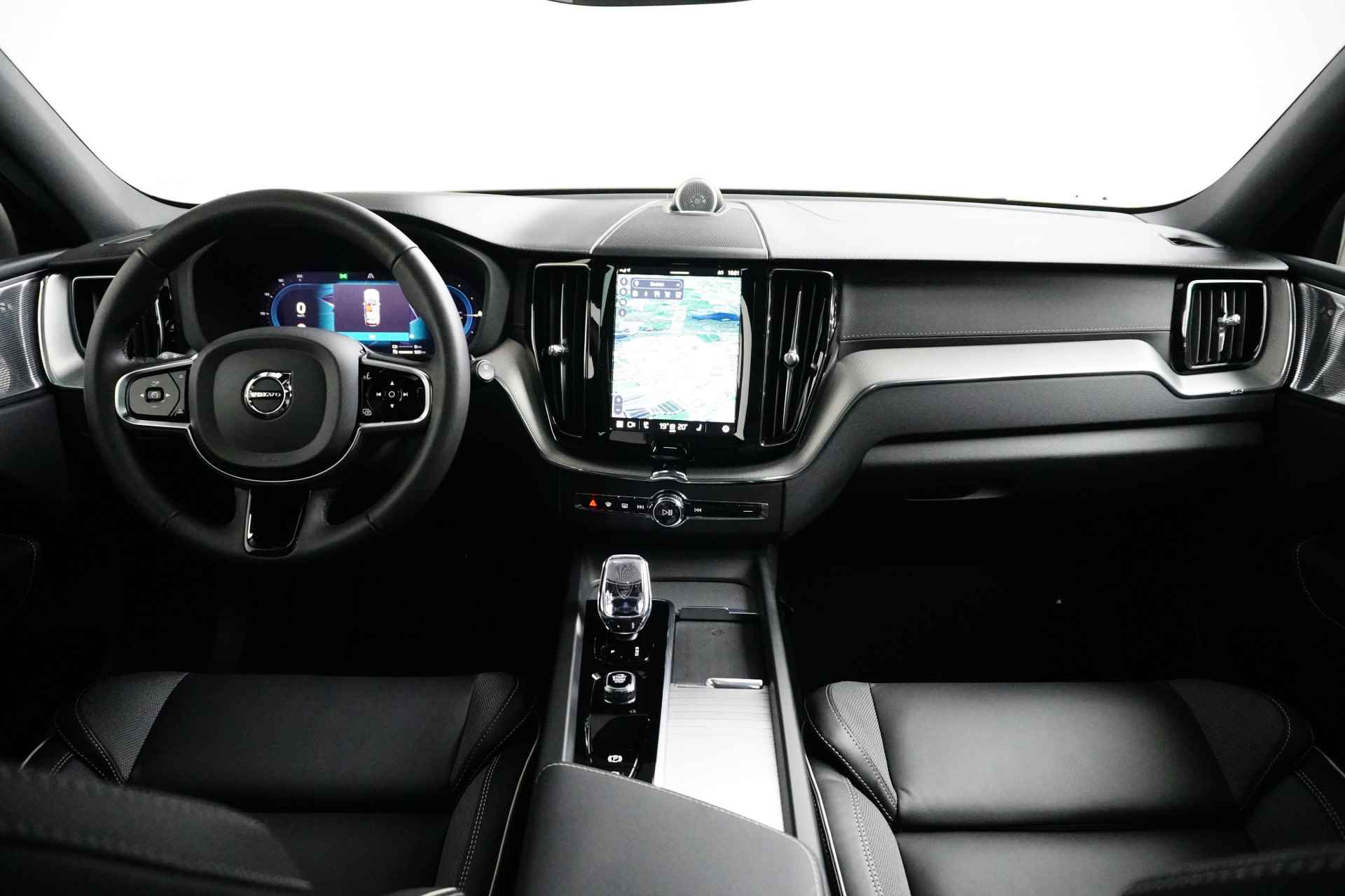 Volvo XC60 Recharge T6 AWD Ultimate Dark | 21'' | Luchtvering | Bowers & Wilkins | Head-up | 360-camera | BLIS | Panoramadak | Full LED - 12/36