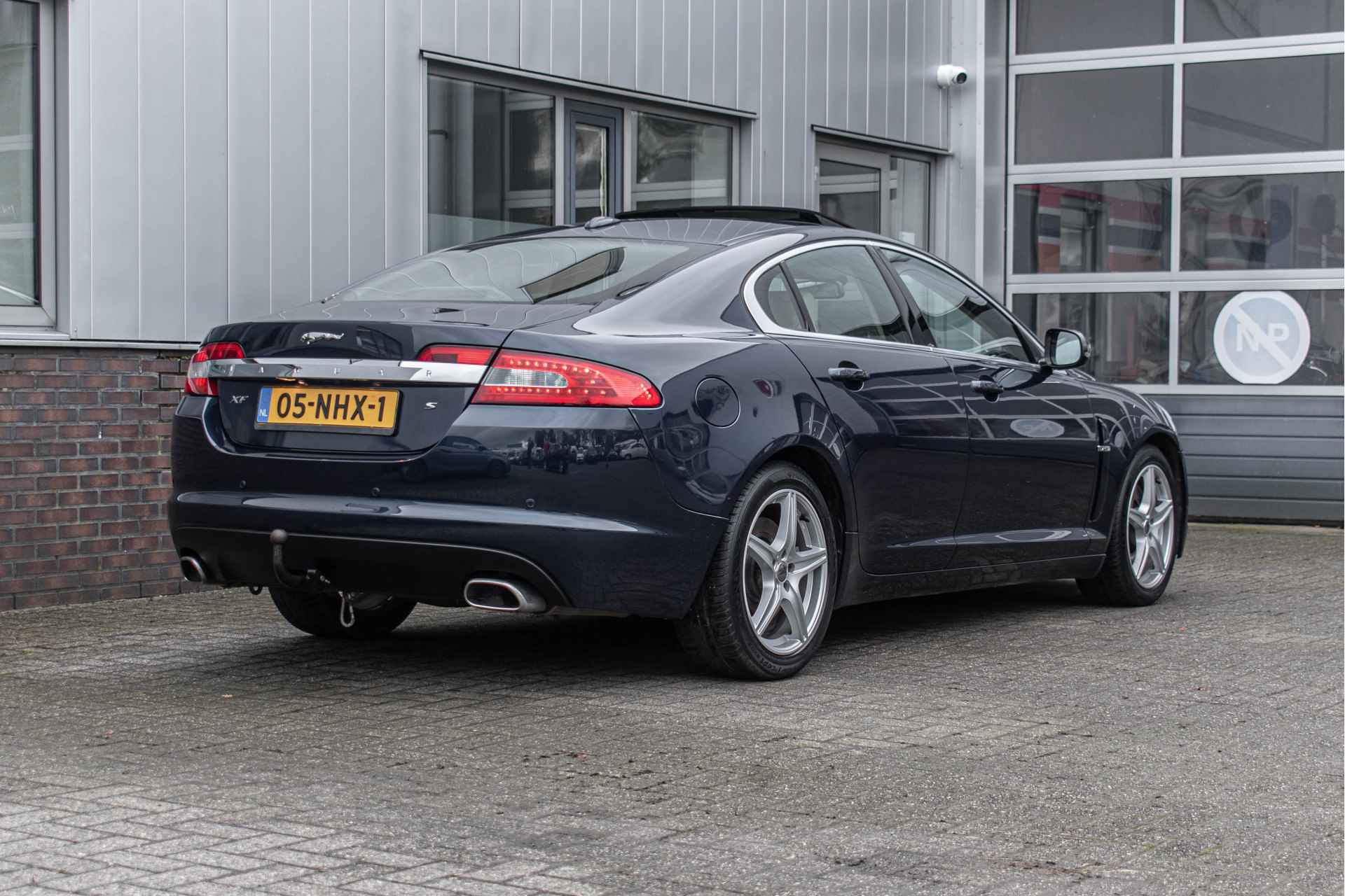 Jaguar XF 3.0D S V6 Luxury - 4/27