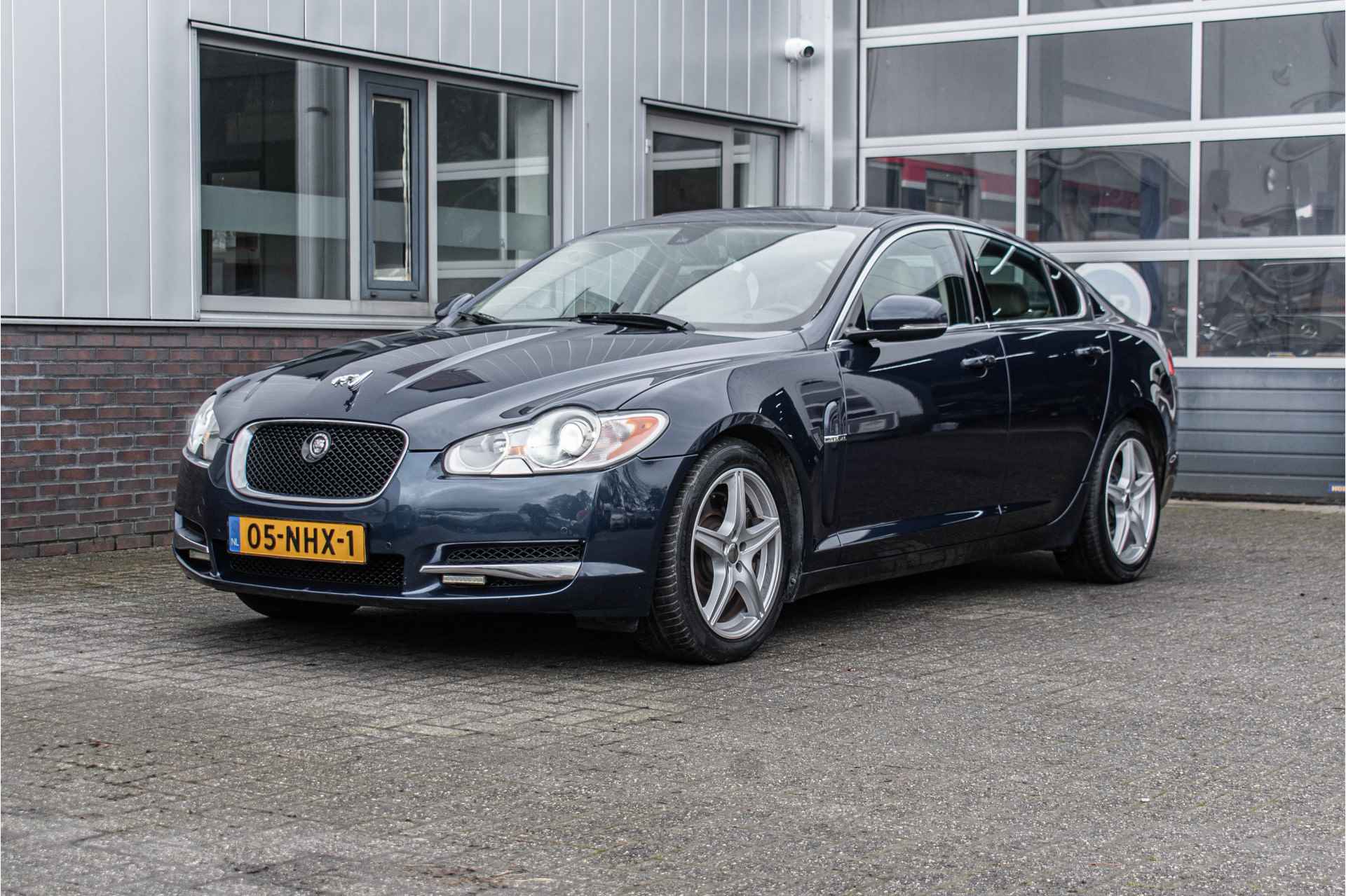 Jaguar XF 3.0D S V6 Luxury - 13/27