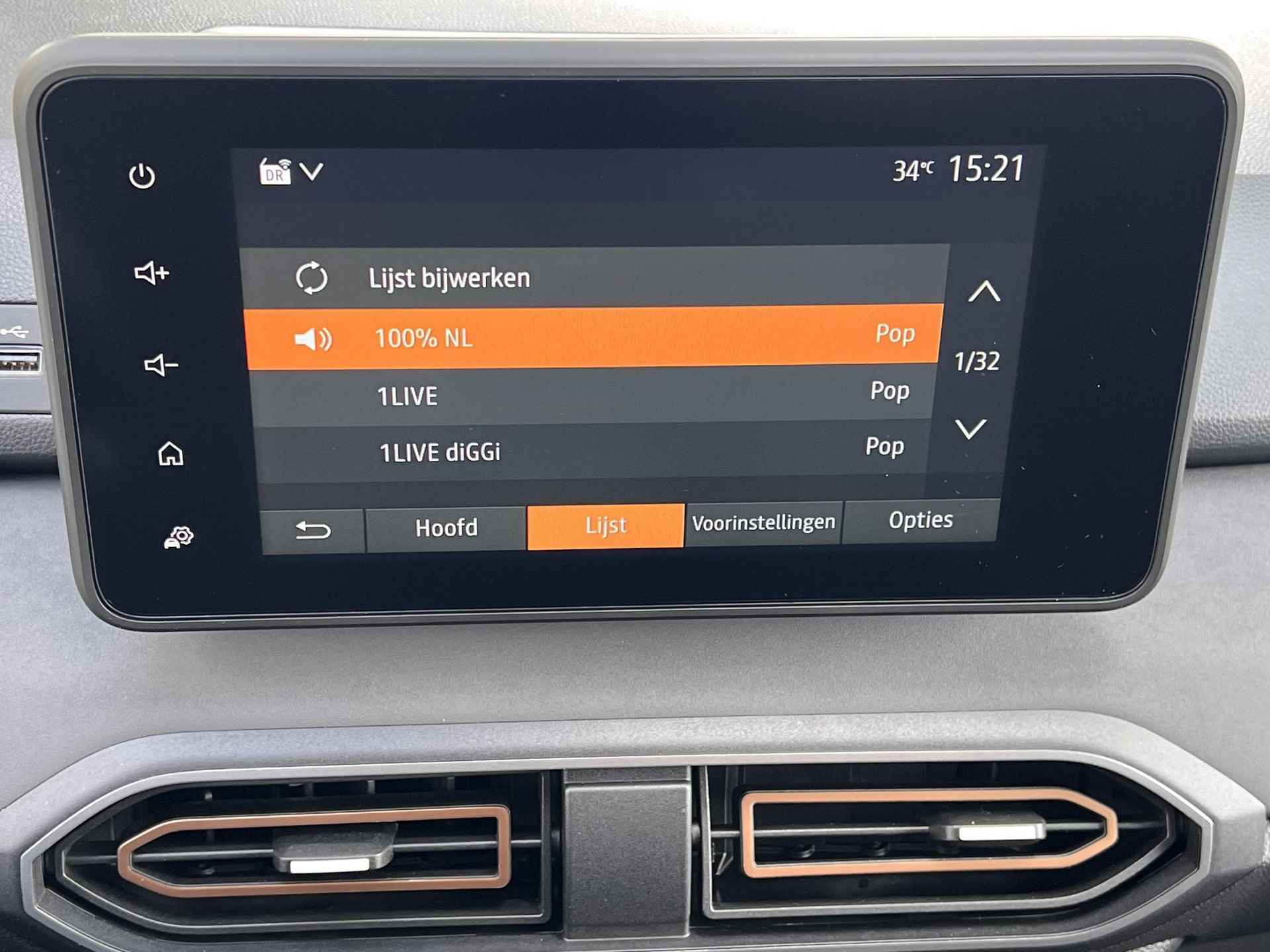 Dacia Jogger 1.0 TCe 110 Extreme 7p. / Zeven persoons / Weinig km als nieuw / Navigatie via Apple Carplay Android / Stoelverwarming / - 38/51