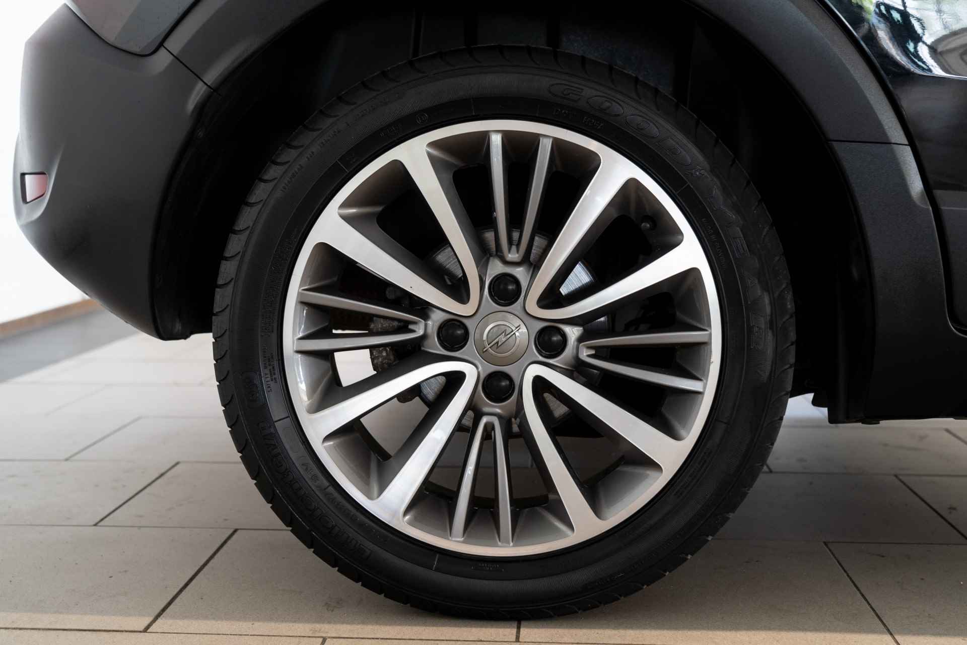 Opel Crossland X 1.2 Turbo 110PK Online Edition | Apple Carplay & Android auto | Parkeersensoren | 17 inch lichtemtalen velgen | - 4/30