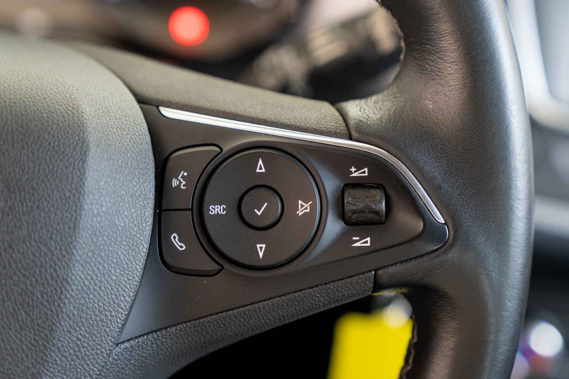 Opel Crossland X 1.2 Turbo 110PK Online Edition | Apple Carplay & Android auto | Parkeersensoren | 17 inch lichtemtalen velgen | - 18/30