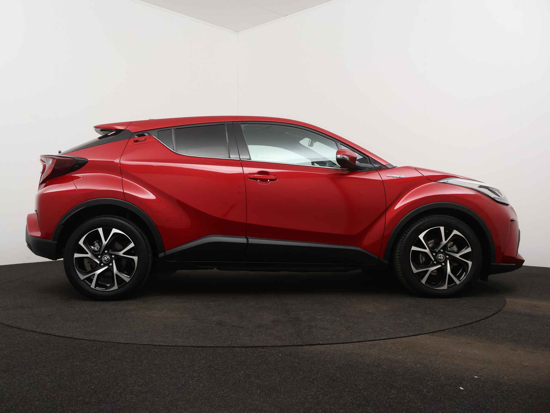 Toyota C-HR 1.8 Hybrid Dynamic Limited | Parkeersensoren | LM velgen | Stoelverwarming | Cruise Control Adaptief | Climate Control | - 16/45