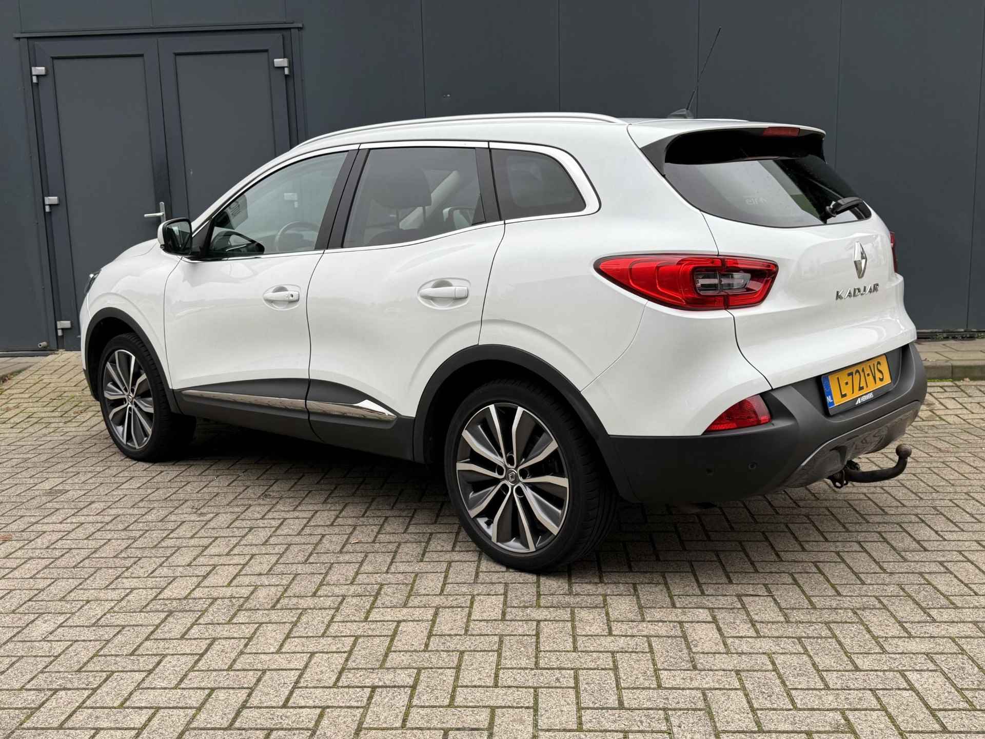 Renault Kadjar 1.3 TCe Intens / Navigatie / Trekhaak 1500kg Trekgewicht / Cruise Control / Camera / DAB / Bluetooth / Keyless Entry&Go - 19/39