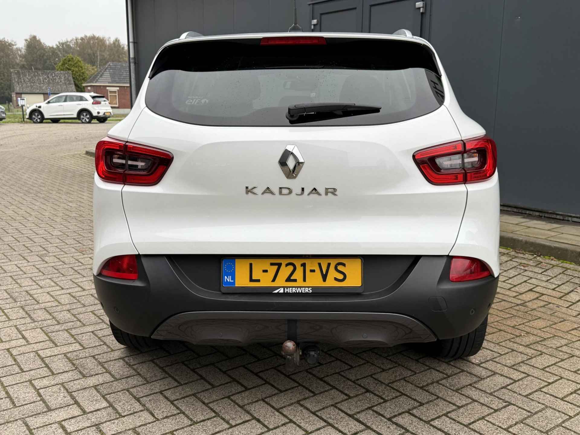 Renault Kadjar 1.3 TCe Intens / Navigatie / Trekhaak 1500kg Trekgewicht / Cruise Control / Camera / DAB / Bluetooth / Keyless Entry&Go - 37/39