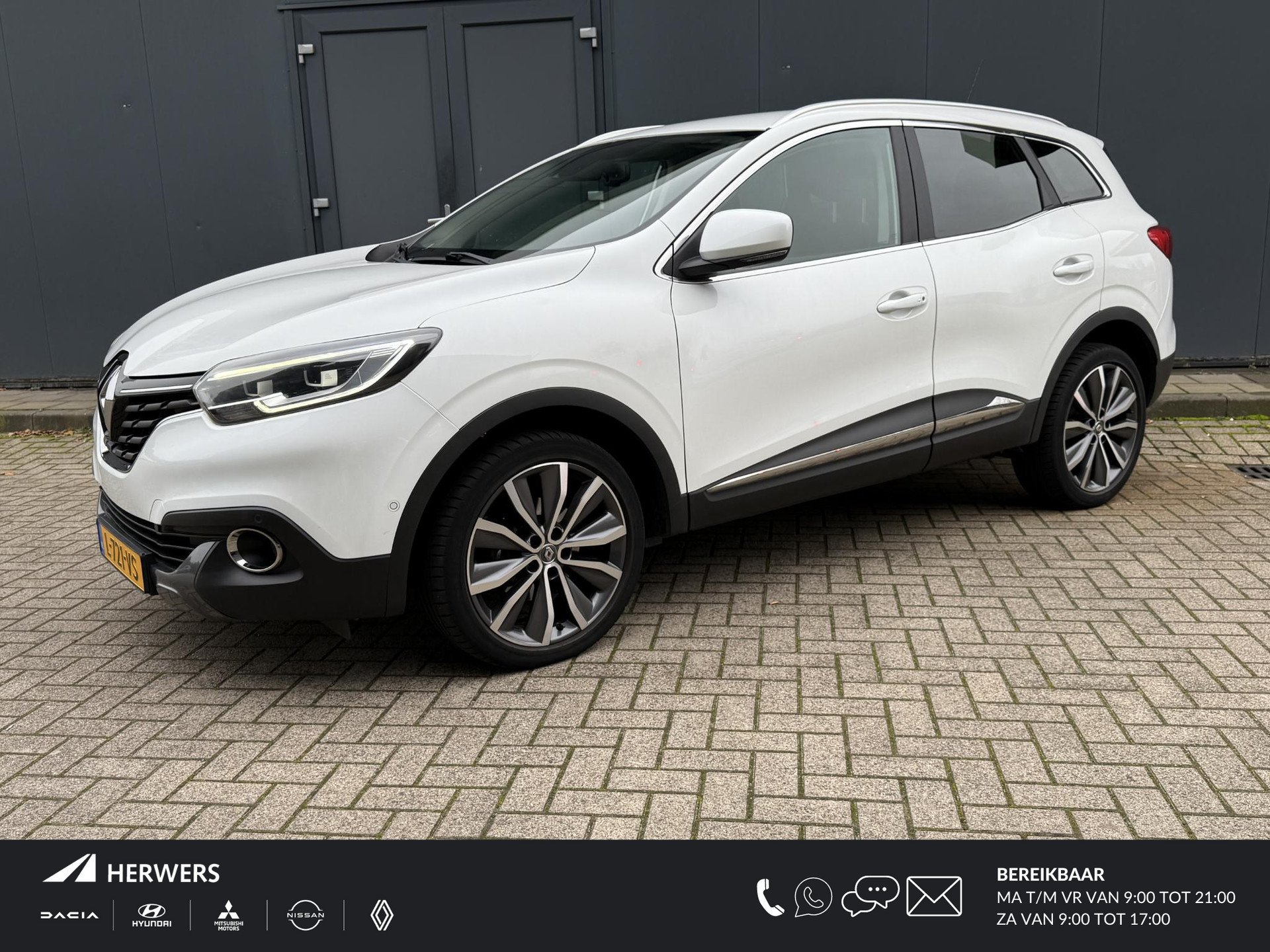 Renault Kadjar 1.3 TCe Intens / Navigatie / Trekhaak 1500kg Trekgewicht / Cruise Control / Camera / DAB / Bluetooth / Keyless Entry&Go