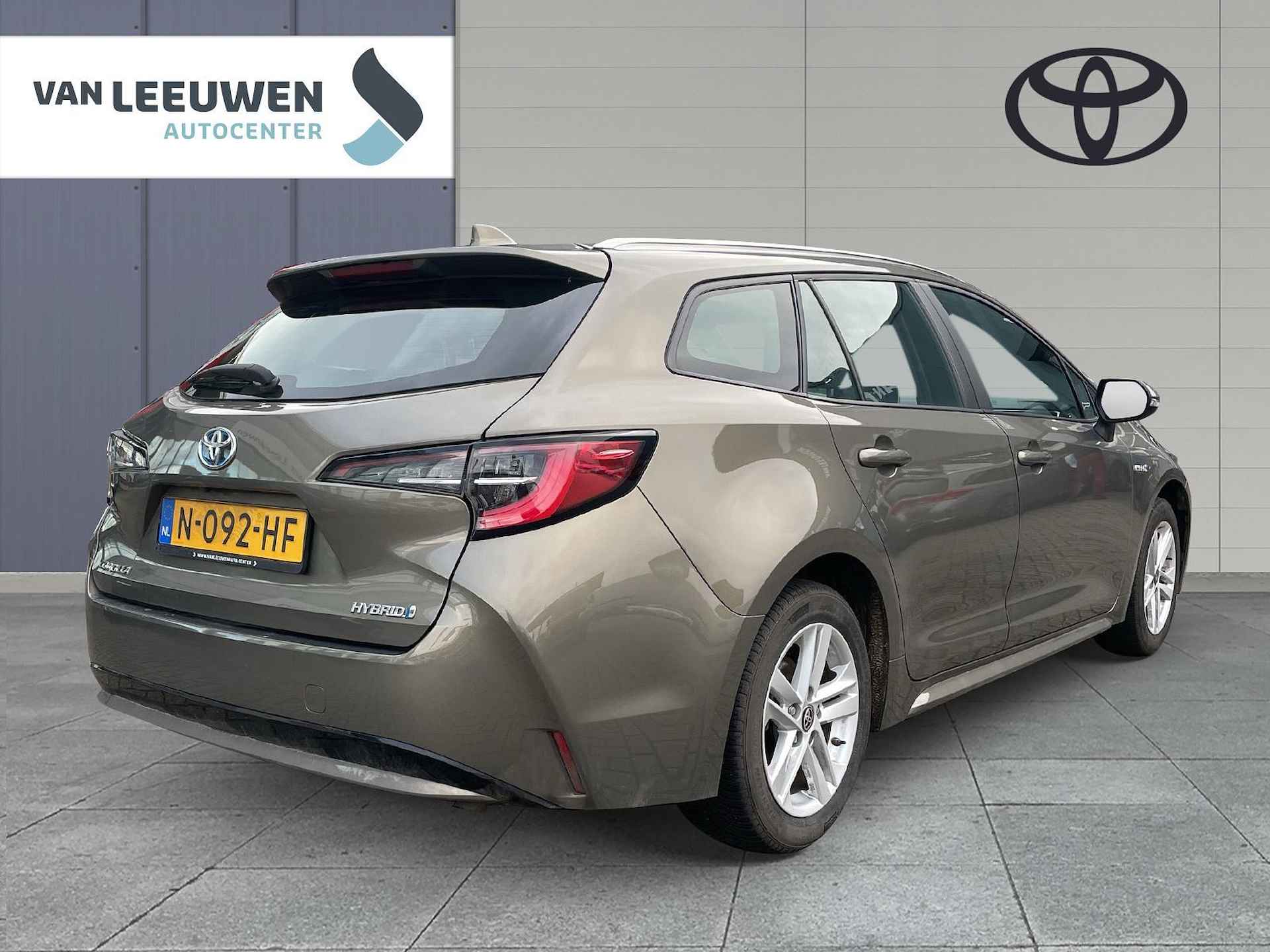 Toyota Corolla Touring Sports 1.8 Hybrid Active - 5/17