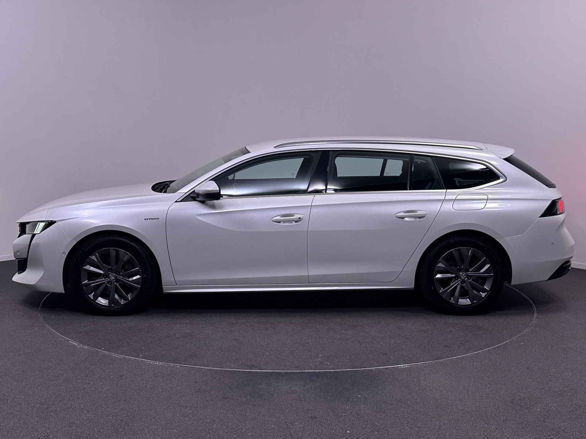 Peugeot 508 SW 1.6 HYbrid Allure 225pk Plug in Hybrid PHEV | Half Lederen Sportstoelen | Adaptive Cruise | Apple Carplay | Navigatie | Camera | - 12/39