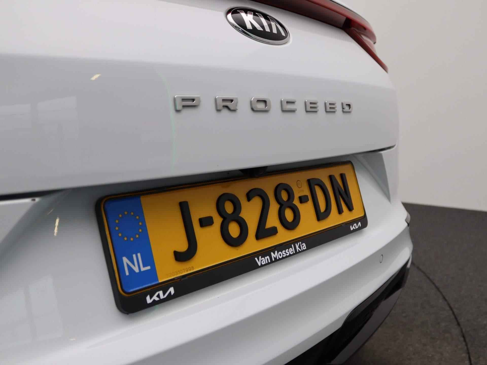 Kia ProCeed 1.4 T-GDI GT-PlusLine Automaat | Pano Dak | Stoelverwarming | Camera | Navi | Cruise | Clima - 34/47