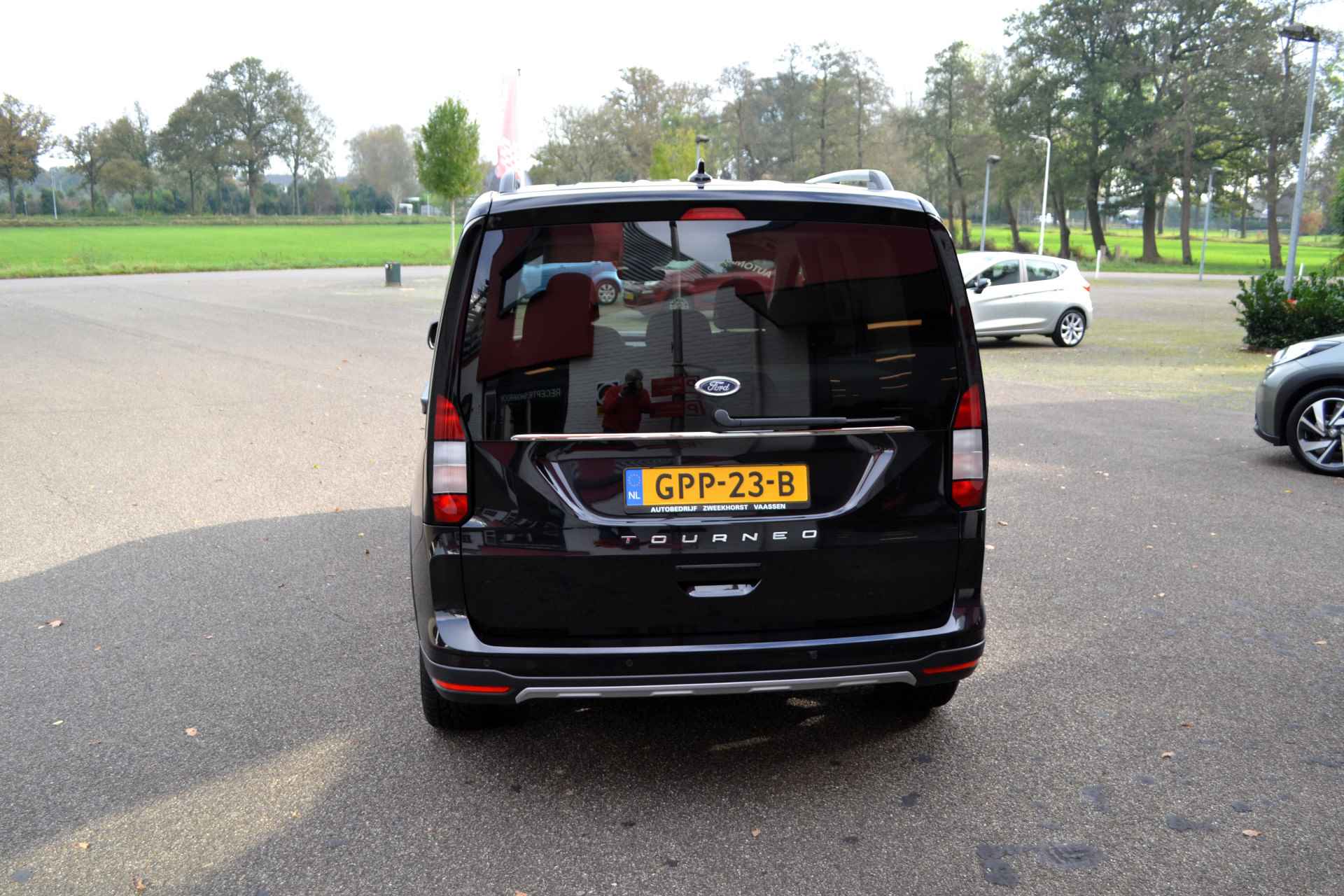 Ford Tourneo Connect, 1.5 Automaat, 7.000 km ! Panoramadak, Nieuwstaat ! - 17/33