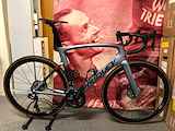 Ridley Noah Ultegra DI2 2x11 disc maat Lcarbon wielen Heren grijs L