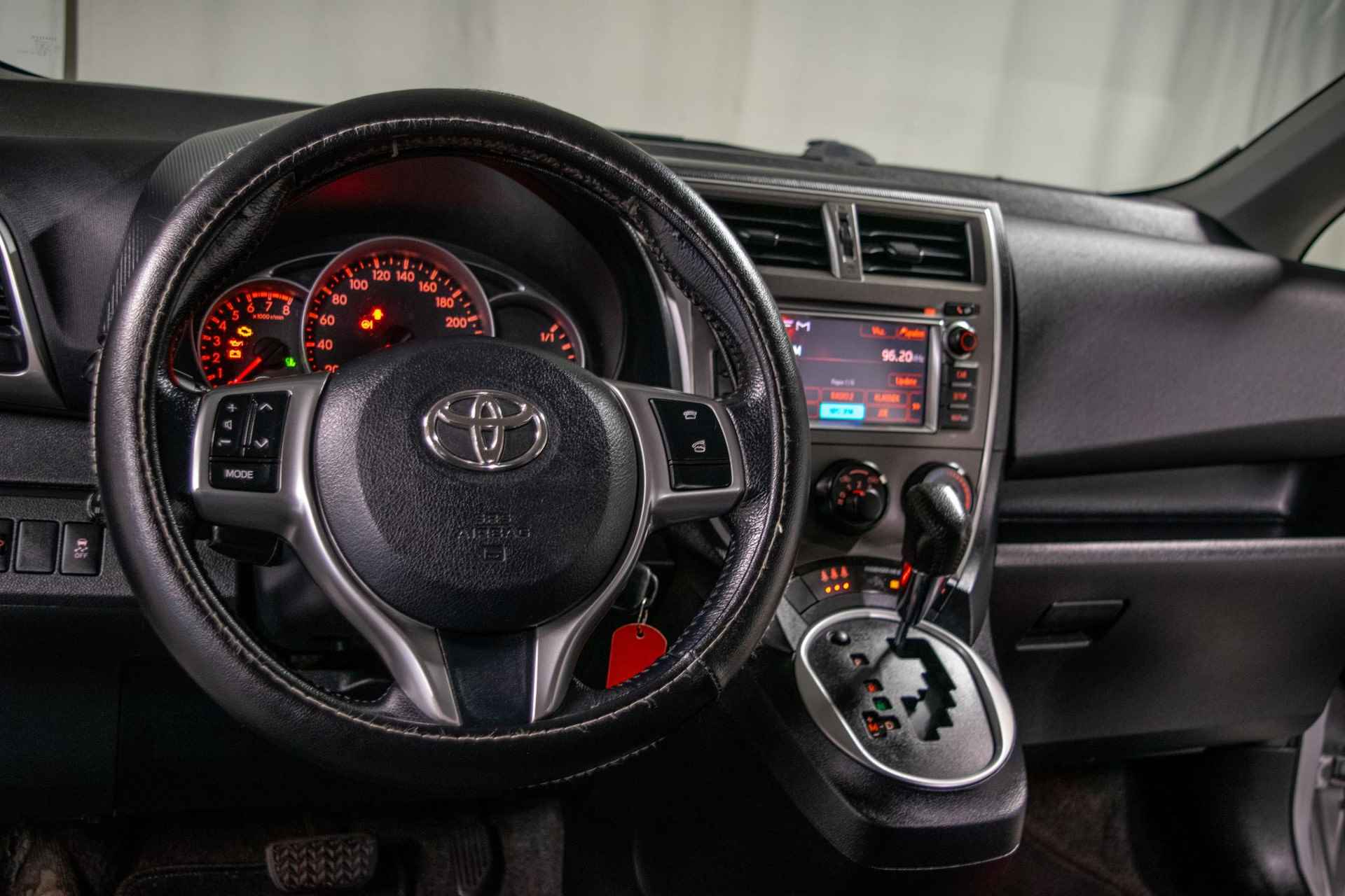 Toyota Verso-S 1.3 VVT-i Comfort Plus Automaat - 14/30