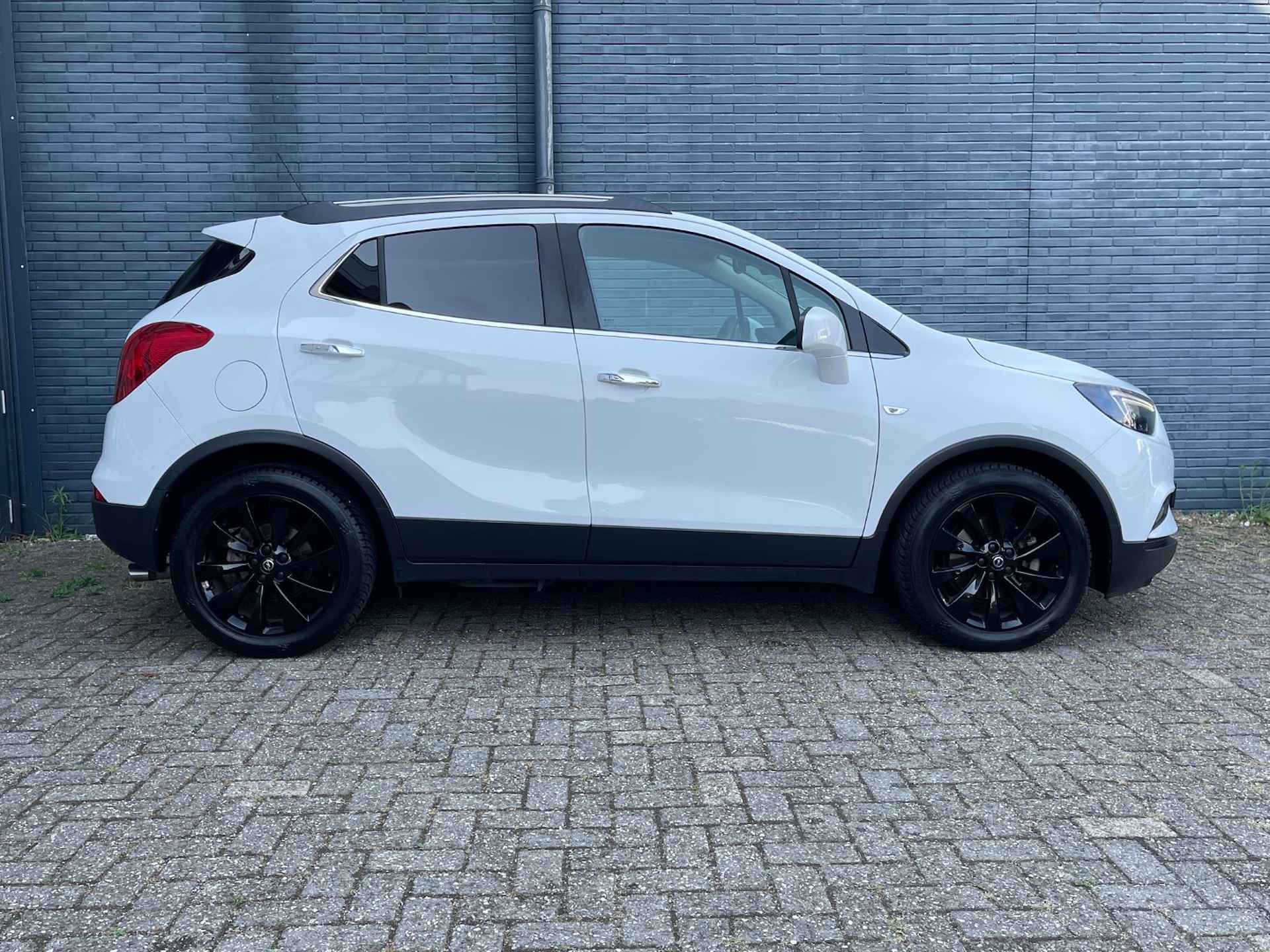 Opel Mokka X 1.4 Turbo 140pk Innovation | Comfort Stoelen | Navigatie & Carplay | Trekhaak | All Season banden | Climatecontrol | Cruisecontrol | Keyless Entry | - 3/35