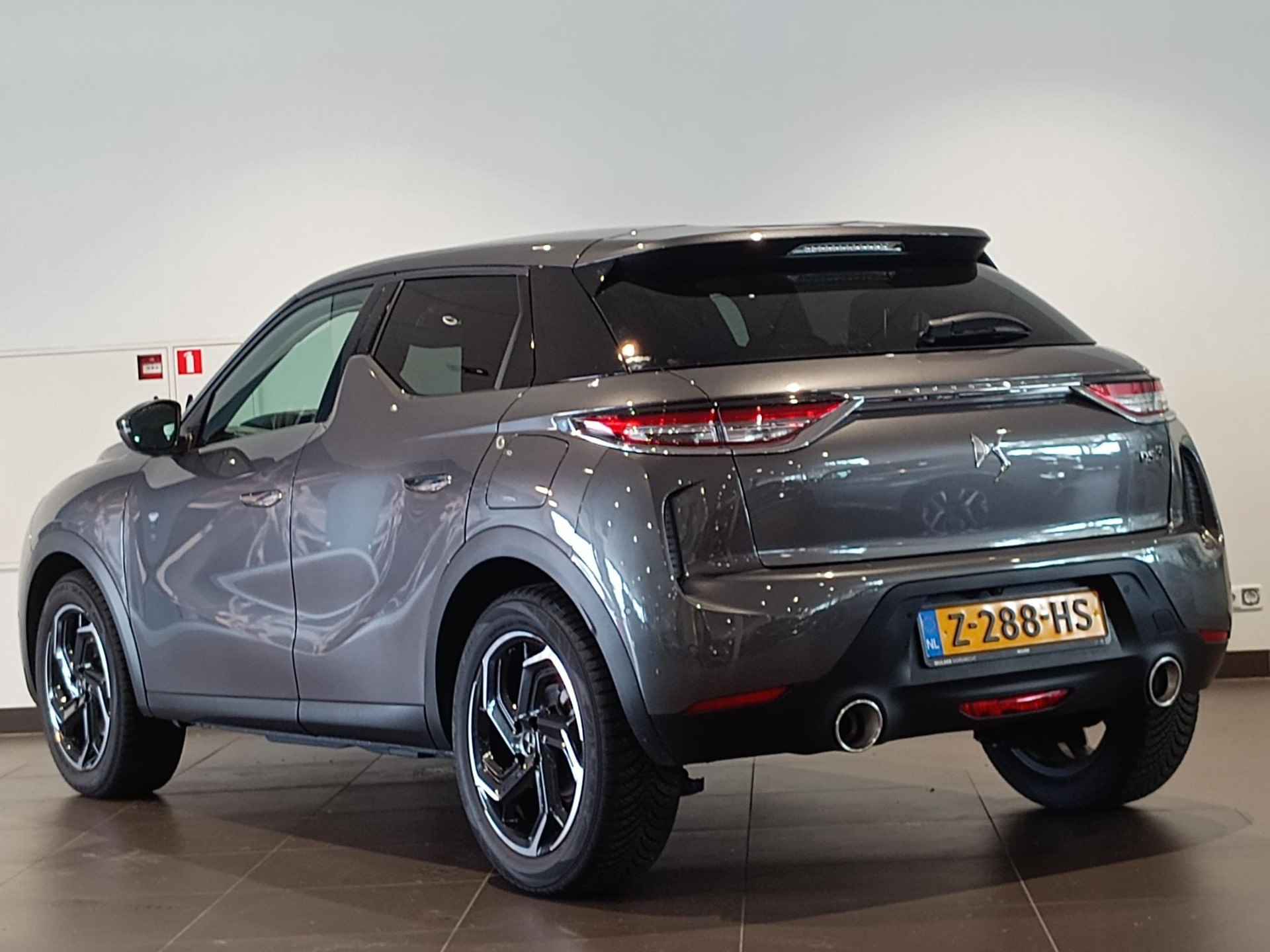 DS DS 3 Crossback SUV Grand Chic Rivoli 1.2 PureTech 155pk EAT8 AUTOMAAT | DS MATRIX LED | SMART KEYLESS ENTRY | NAVI | CAMERA | DODEHOEKBEW. | NAPPA LEDER - 11/60