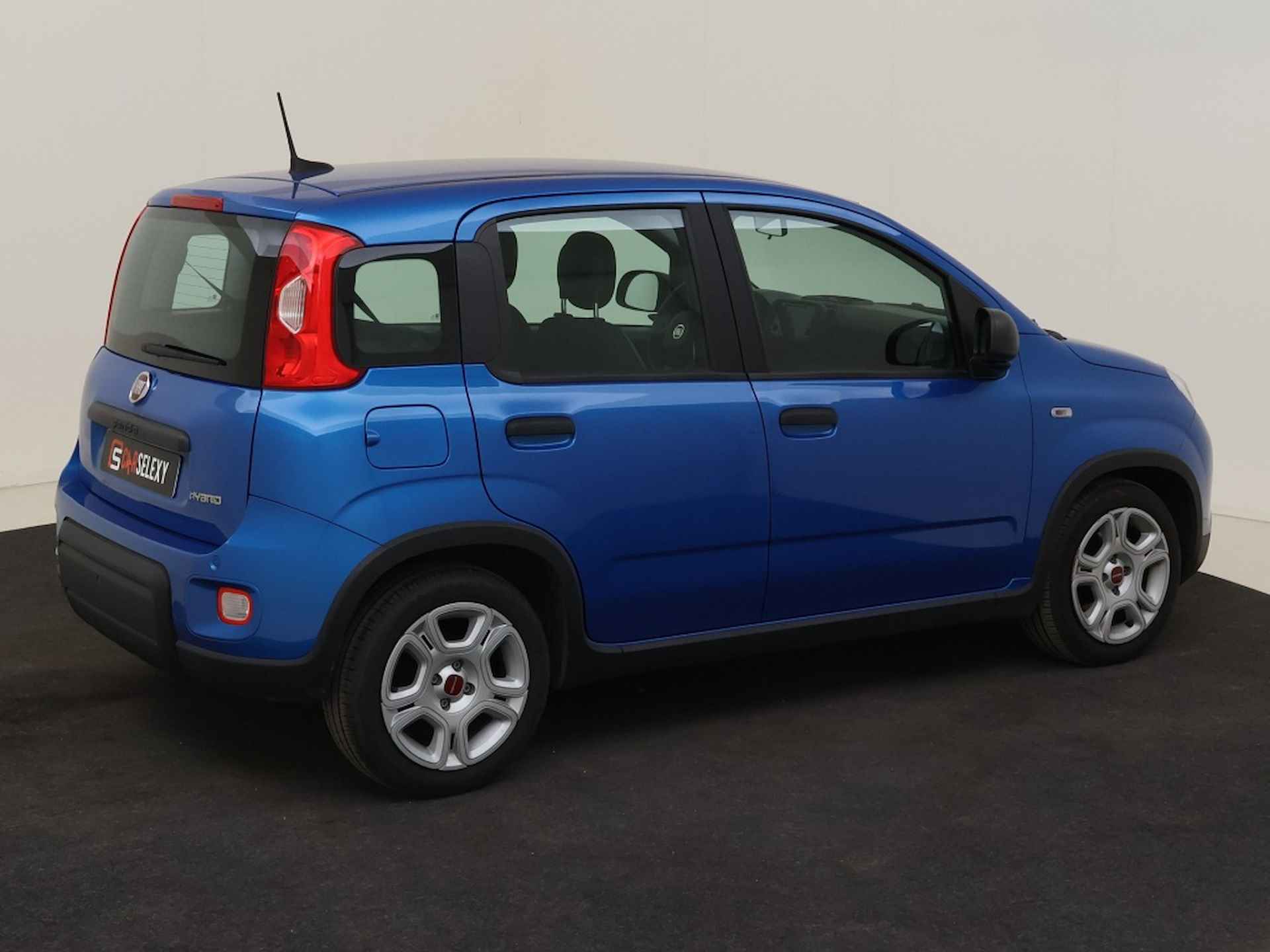 Fiat Panda 1.0 Hybrid Urban - 7/33