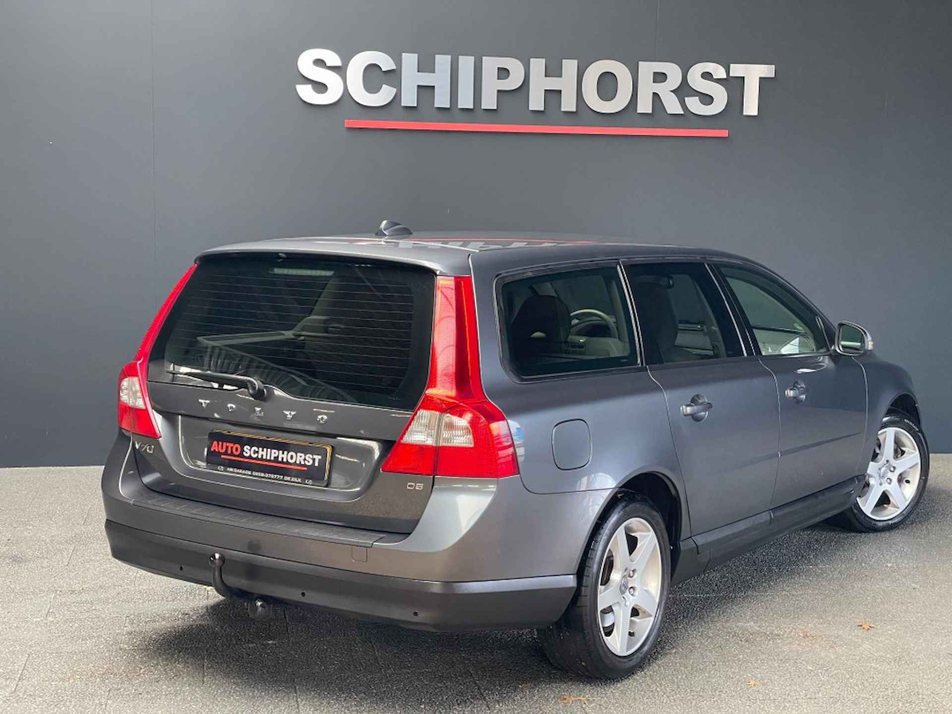 VOLVO V70 D5 185 pk /Leer/navi/trekhaak/kinetic - 6/32