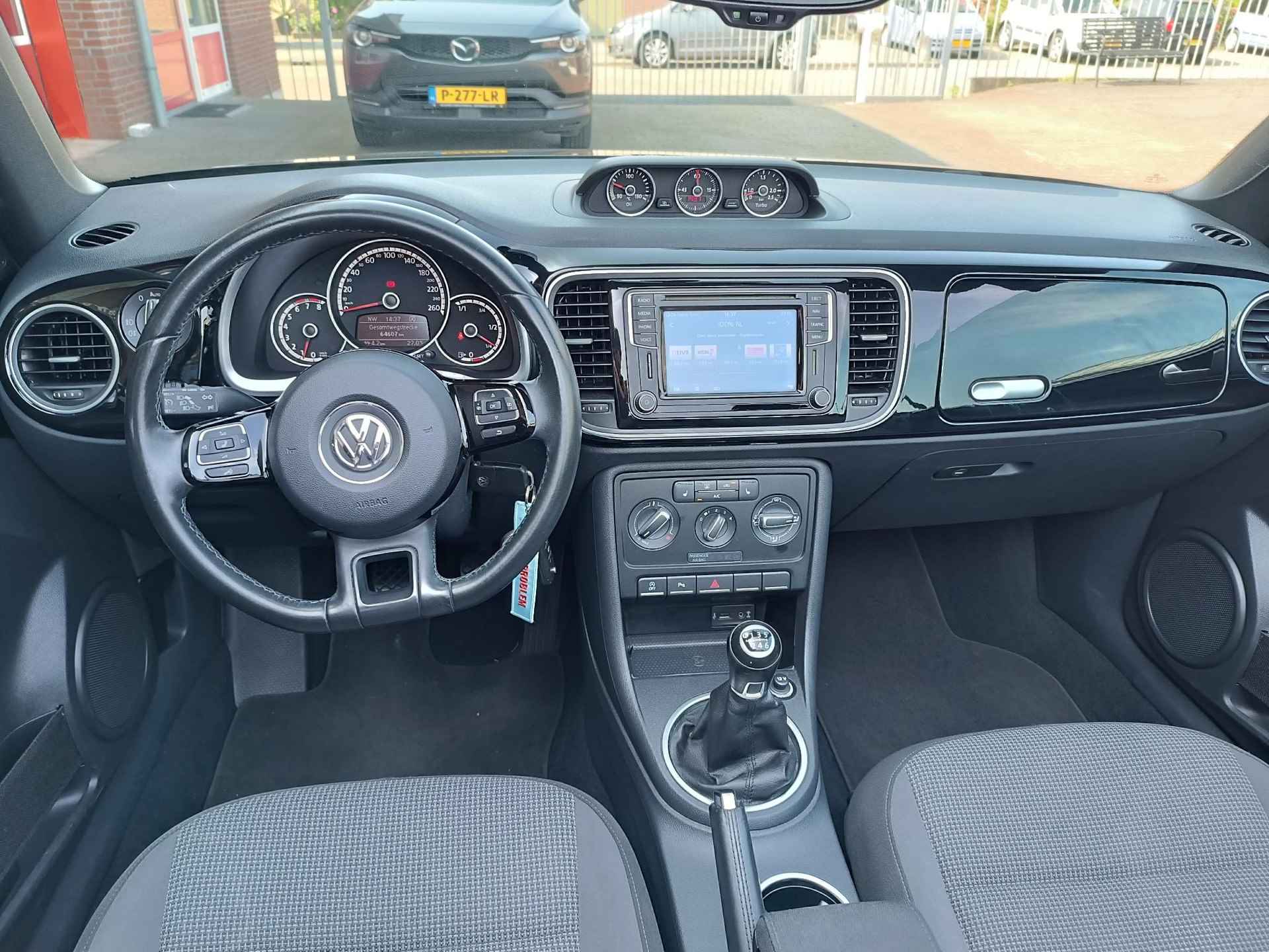 Volkswagen Beetle Cabrio 1.2 Tsi Exclusive, Navigatie, cruise, pdc - 3/32