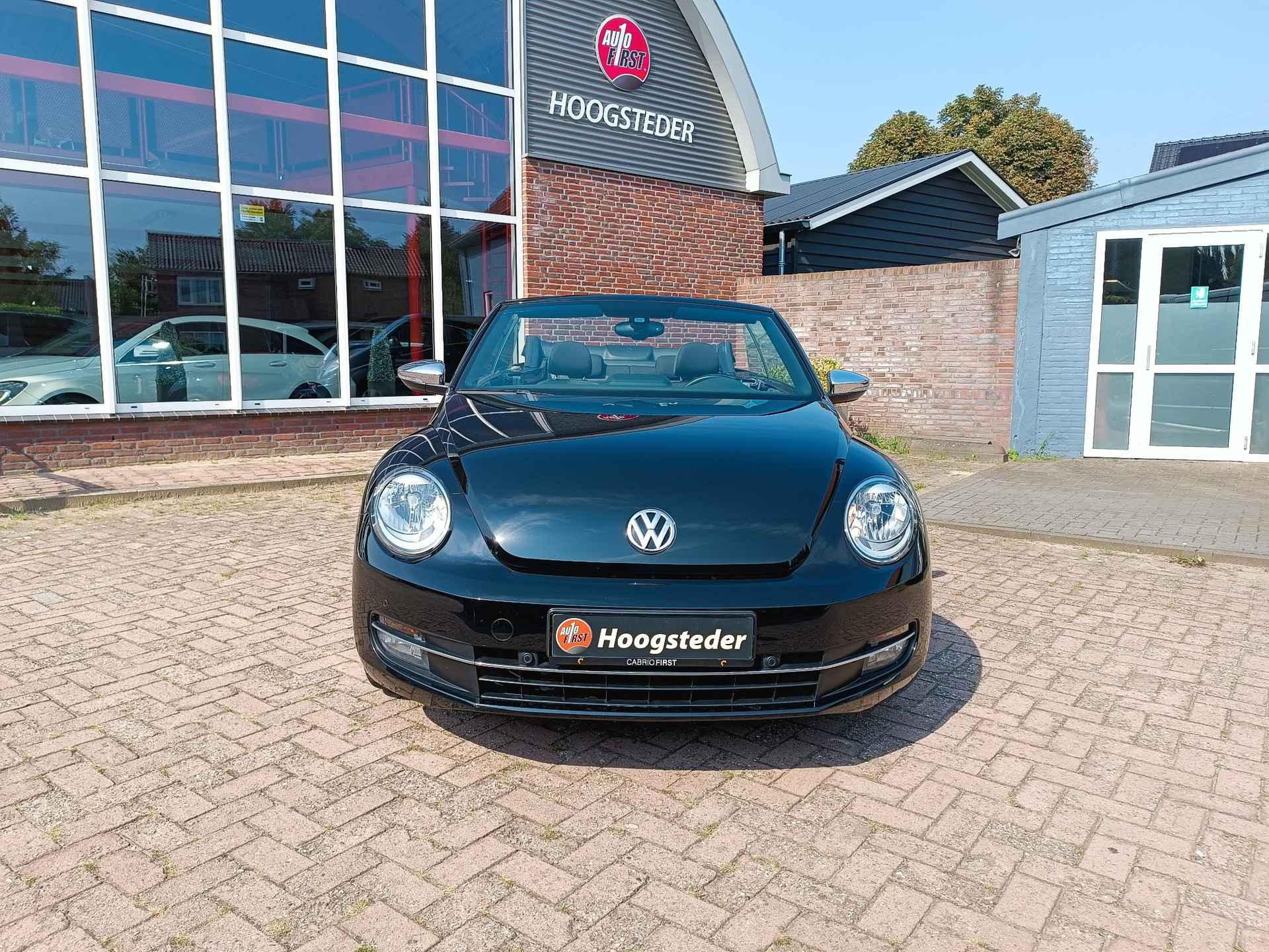 Volkswagen Beetle Cabrio 1.2 Tsi Exclusive, Navigatie, cruise, pdc - 26/32