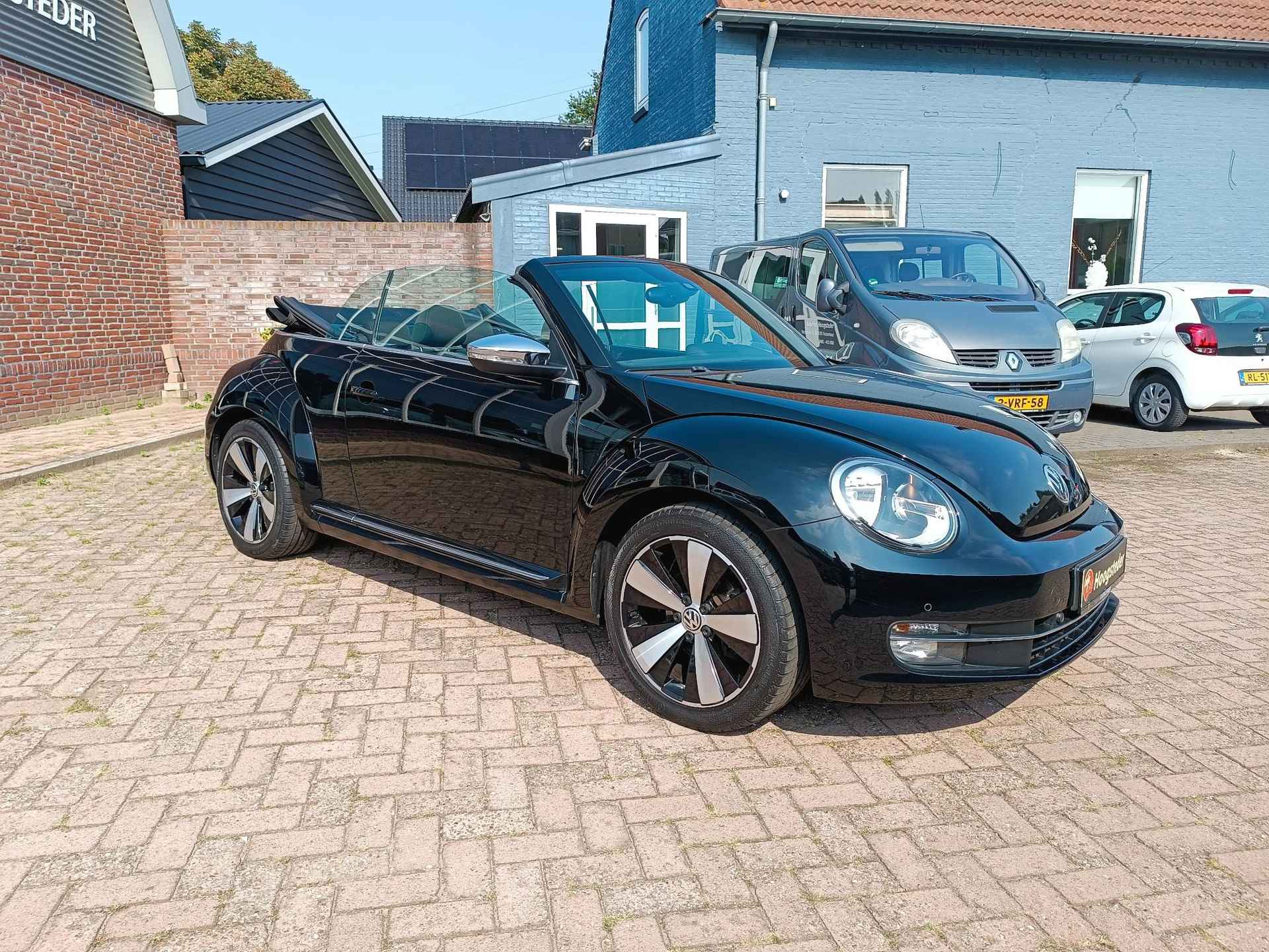 Volkswagen Beetle Cabrio 1.2 Tsi Exclusive, Navigatie, cruise, pdc - 27/32