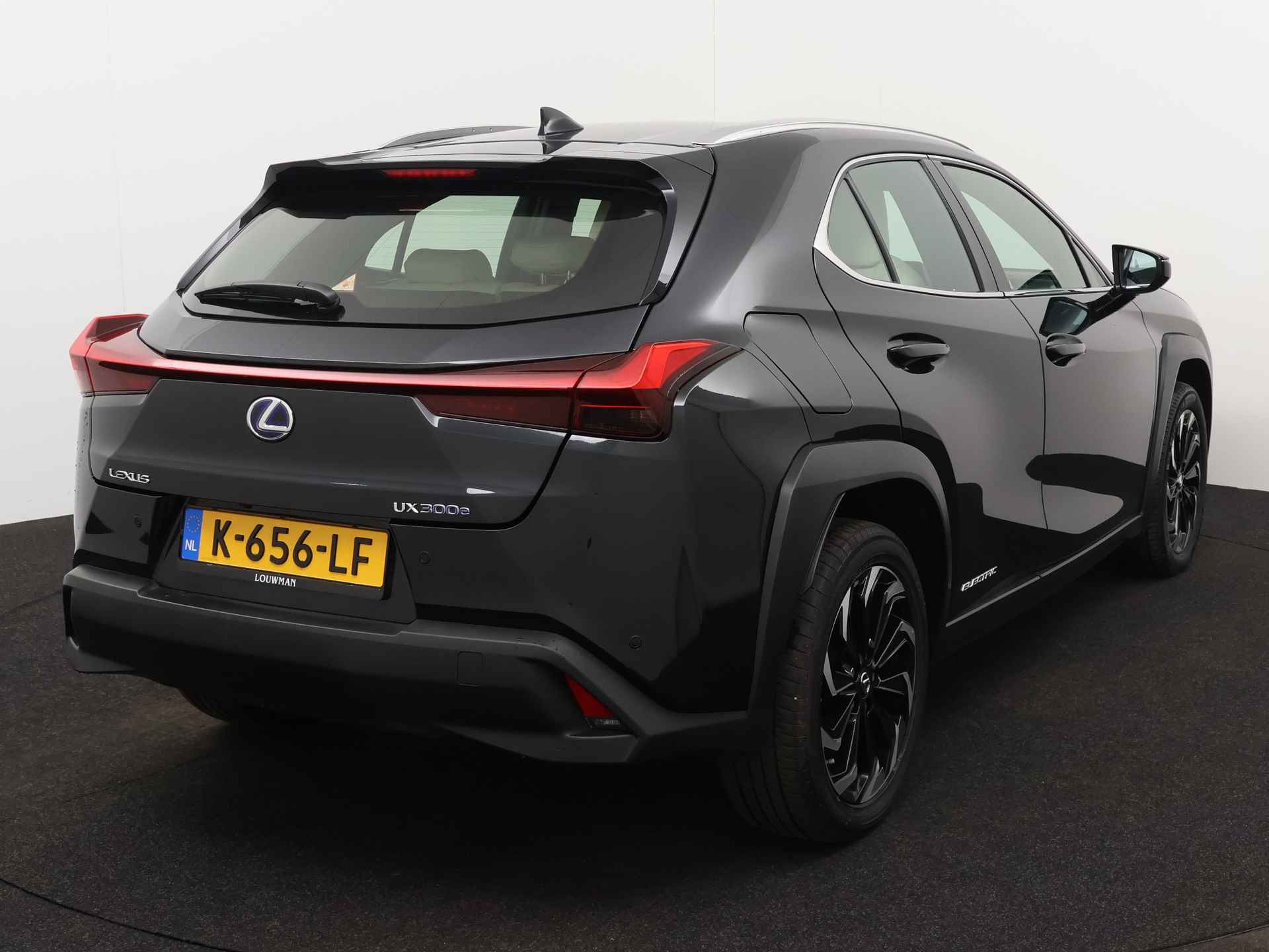 Lexus UX 300e Business Full Electric | Ivoor Leder + Stoelverwarming | - 18/46